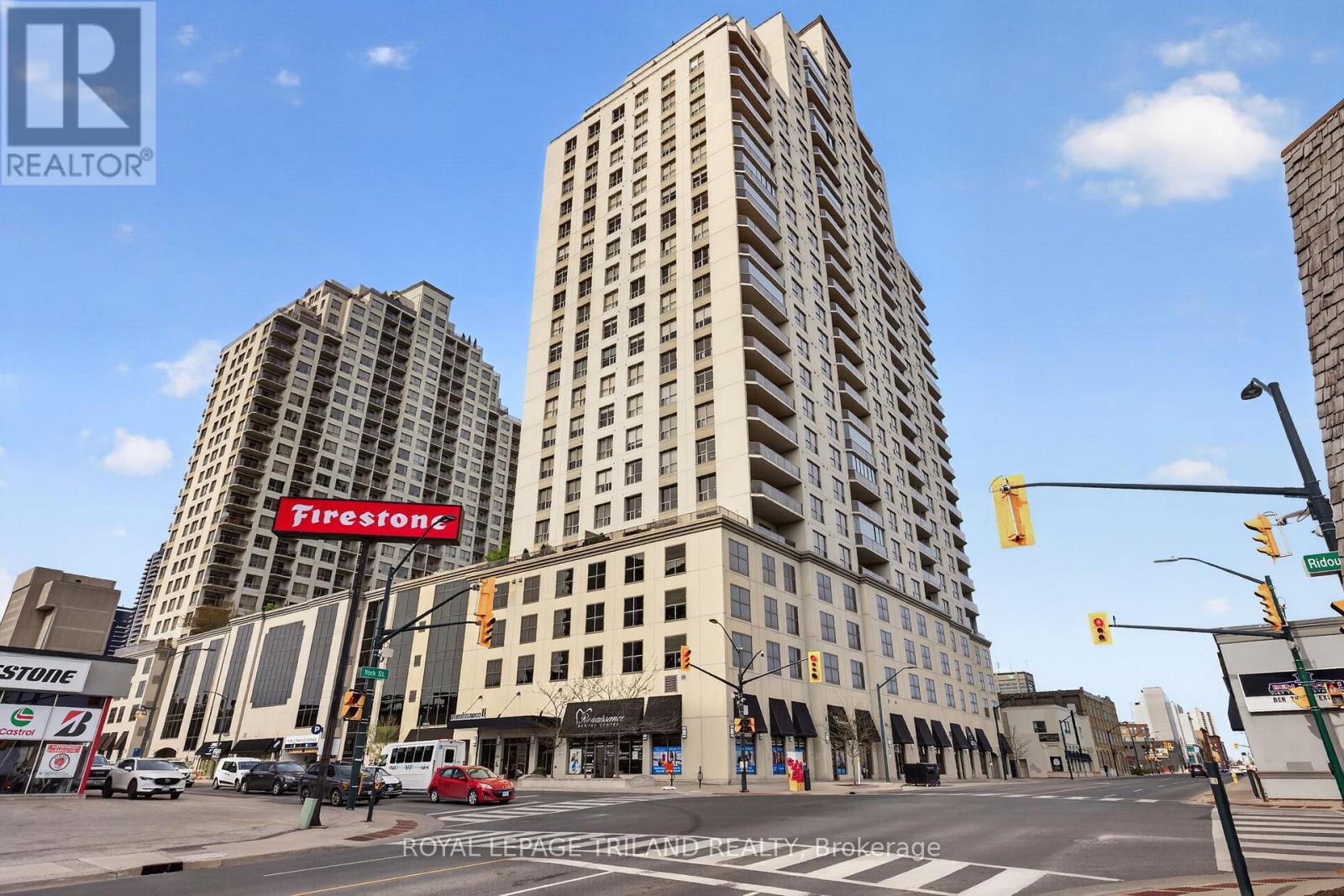 801 - 330 RIDOUT STREET N, London East (East K)