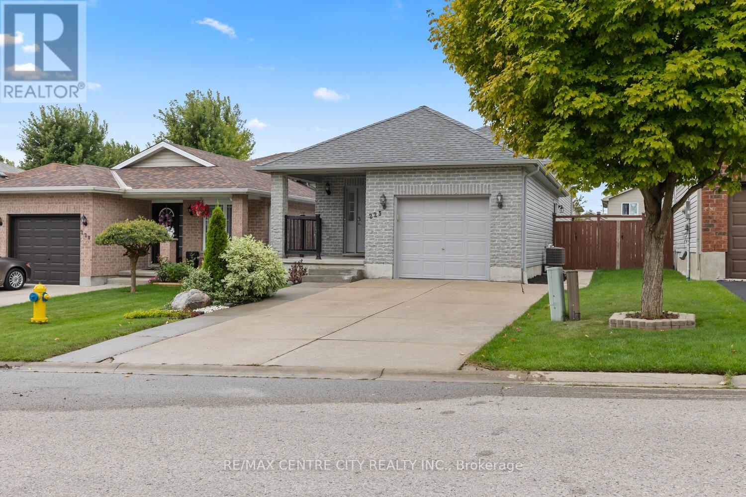 223 CRIMSON CRESCENT, London