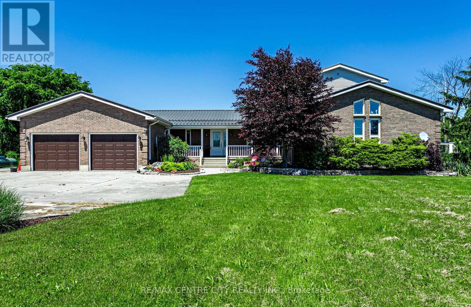 15260 FURNIVAL ROAD, West Elgin