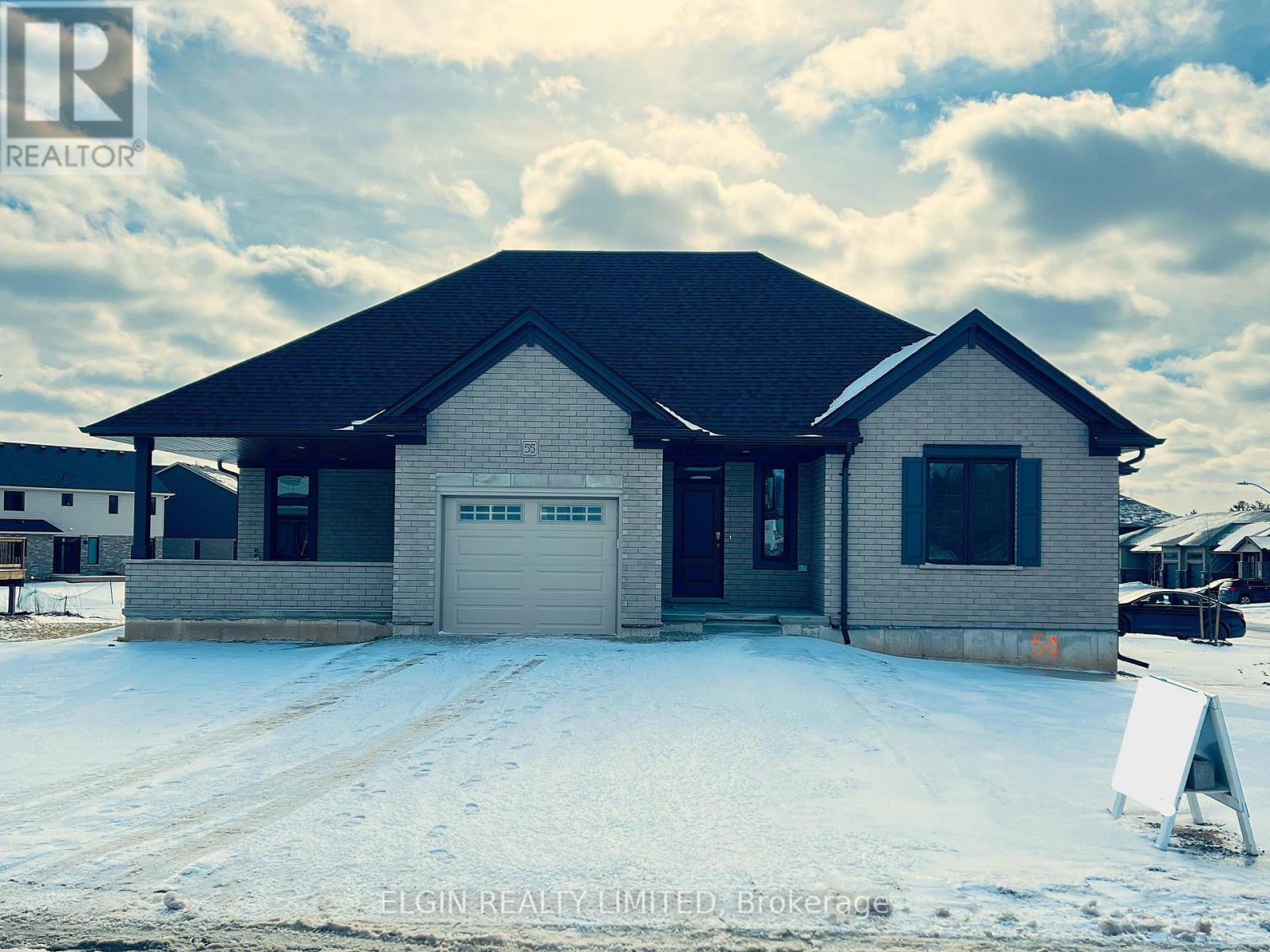 55 CANARY STREET, Tillsonburg