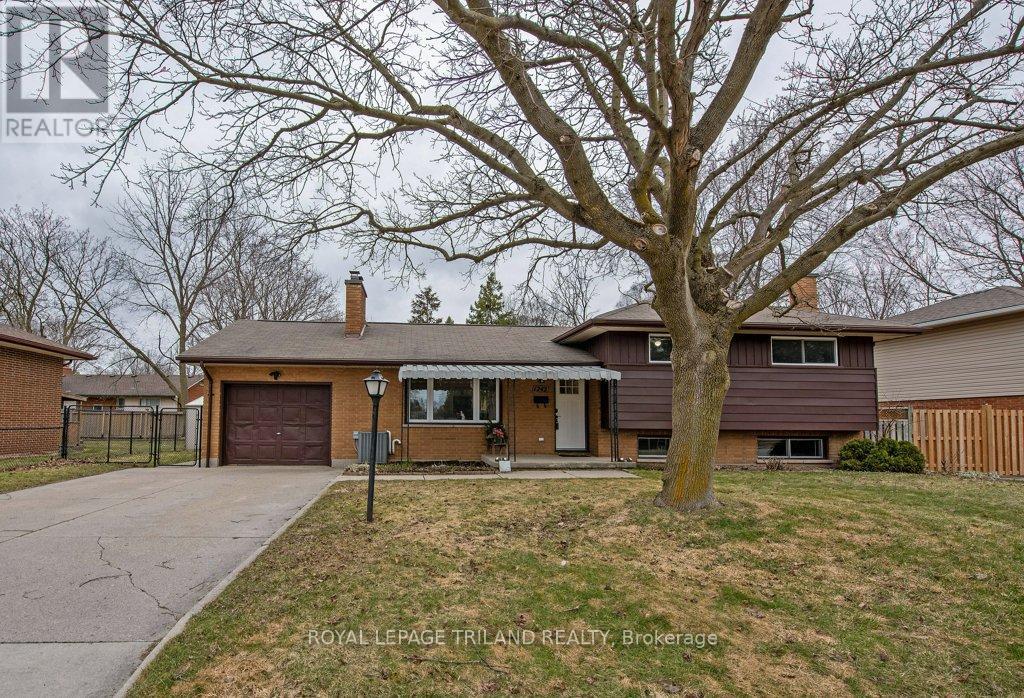1242 FULLER STREET, London