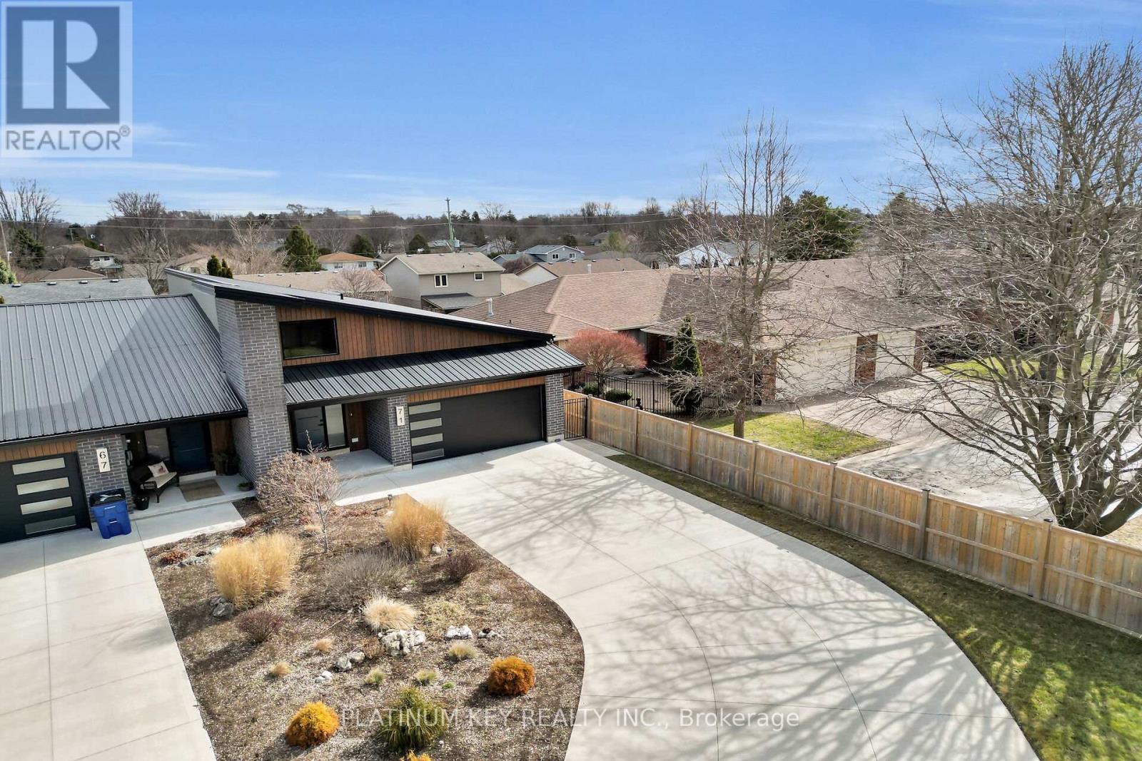 71 CLARA CRESCENT, Chatham-Kent (Chatham)