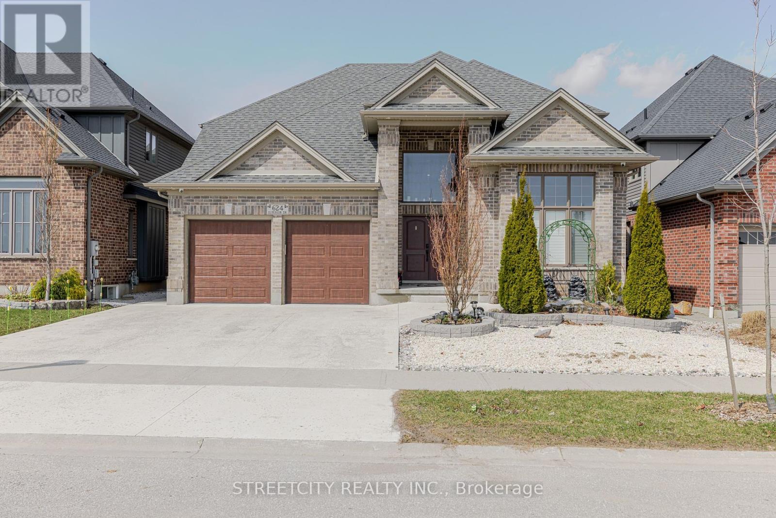 624 SUPERIOR DRIVE, London