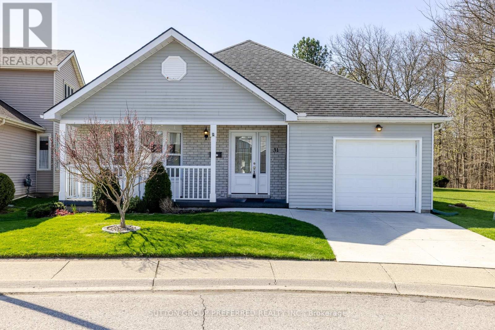 31 HAWKINS CRESCENT, Tillsonburg