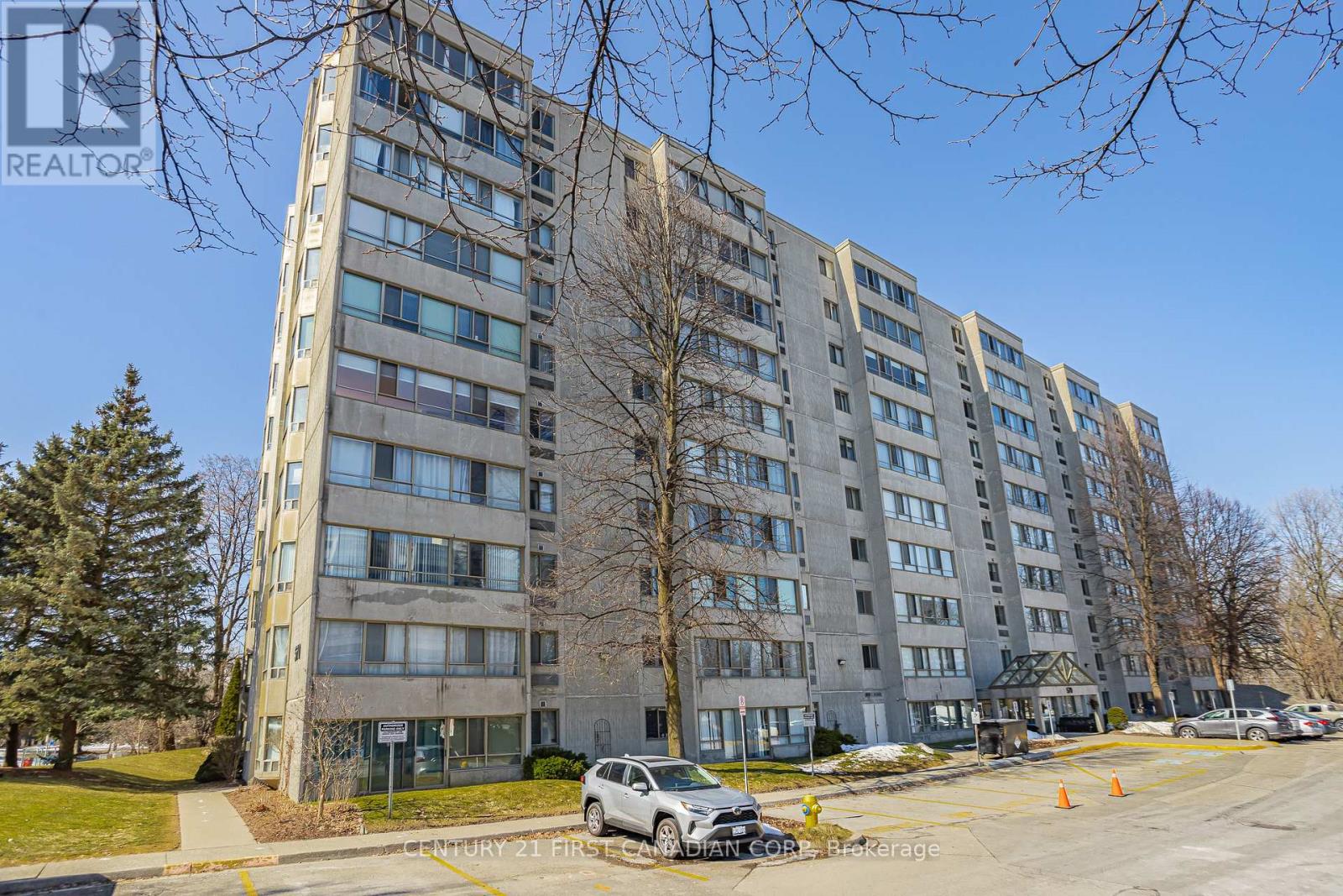 606 - 570 PROUDFOOT LANE, London North (North N)