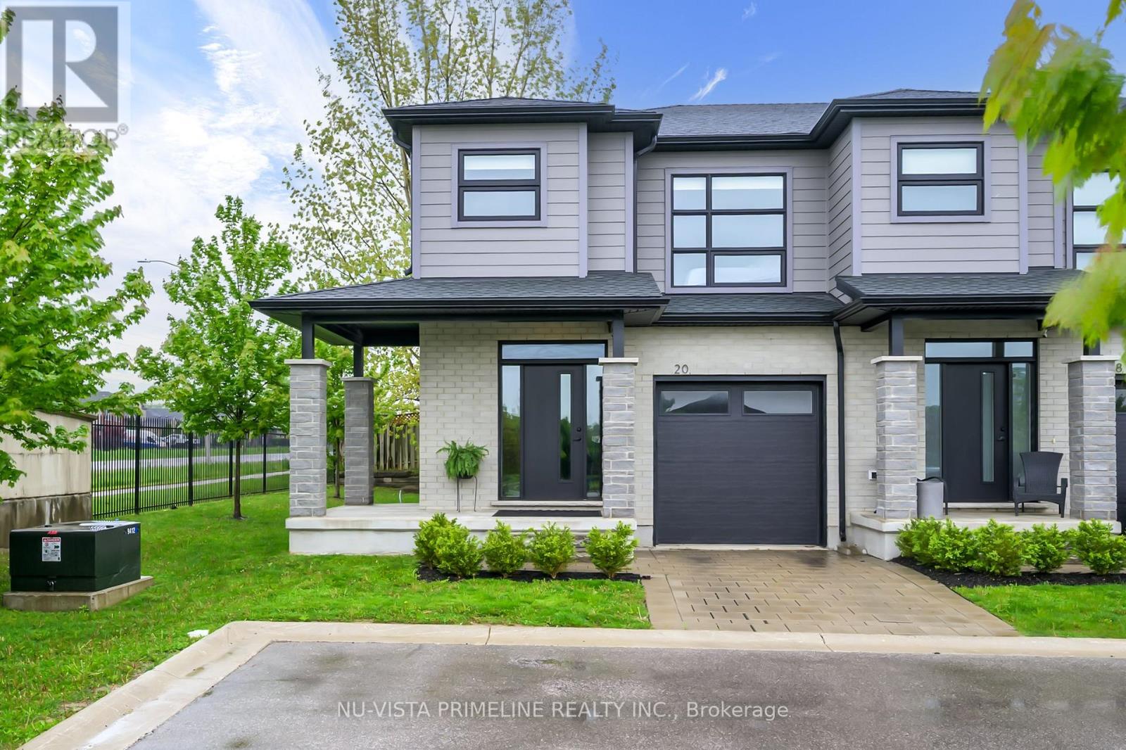 20 - 1570 CORONATION DRIVE, London North (North I)