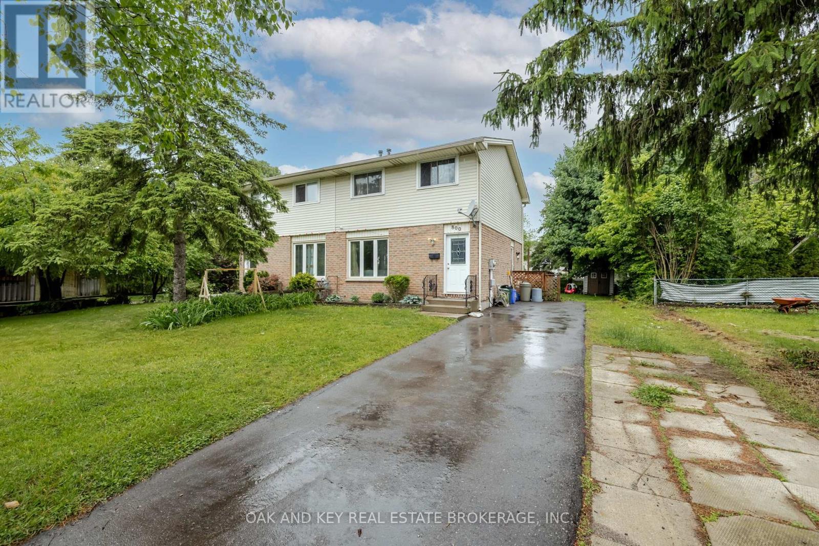 800 MONSARRAT AVENUE E, London East (East A)