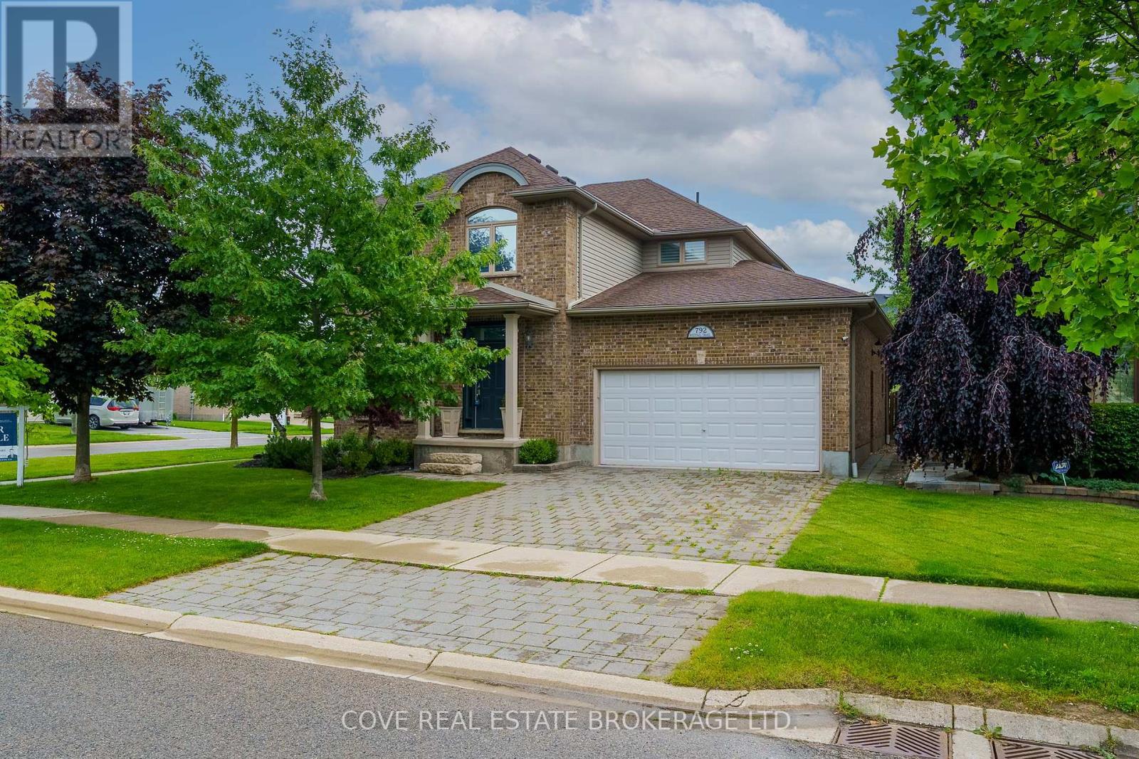 792 REDTAIL TRAIL, London North (North M)