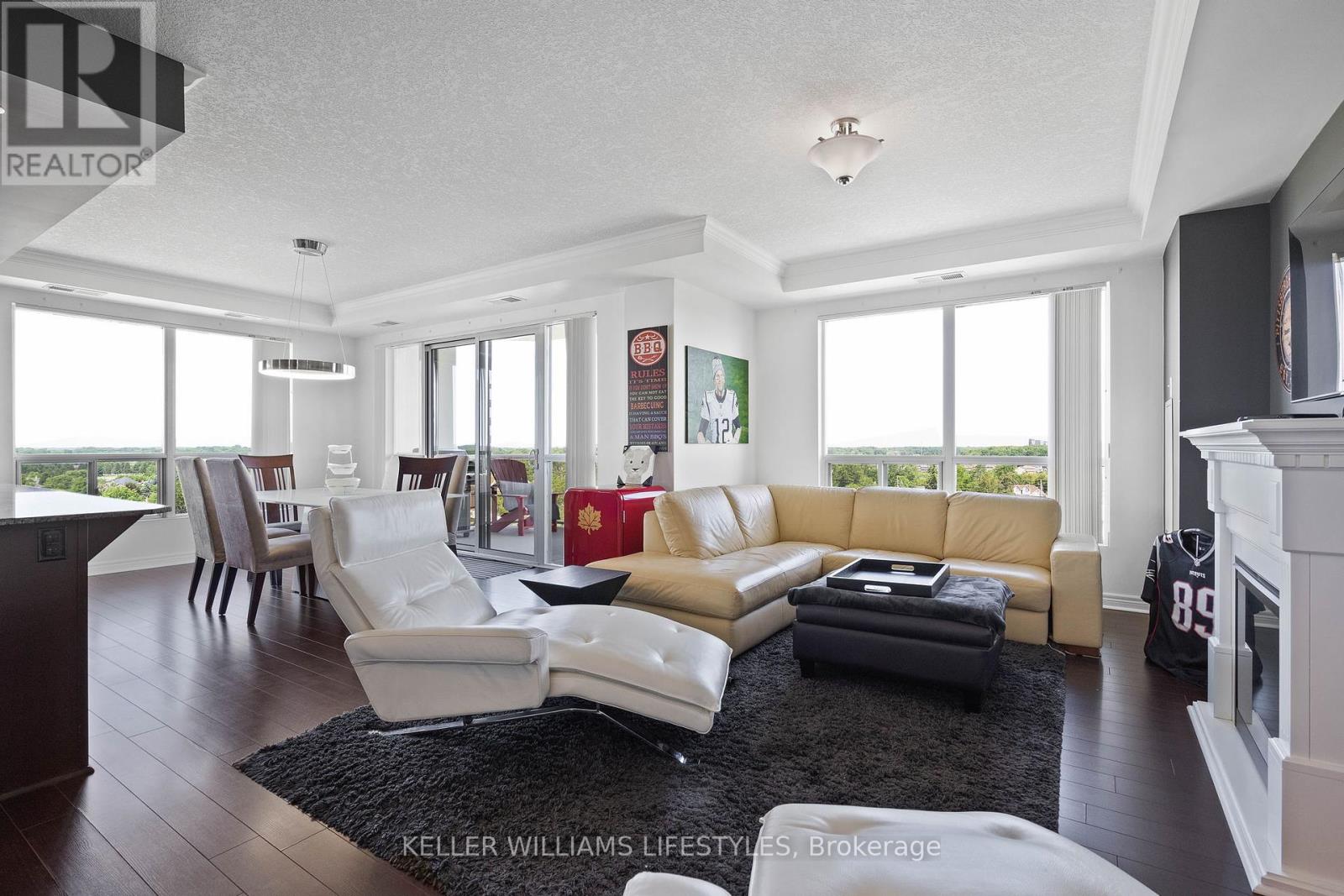 1004 - 1030 CORONATION DRIVE, London North (North I)