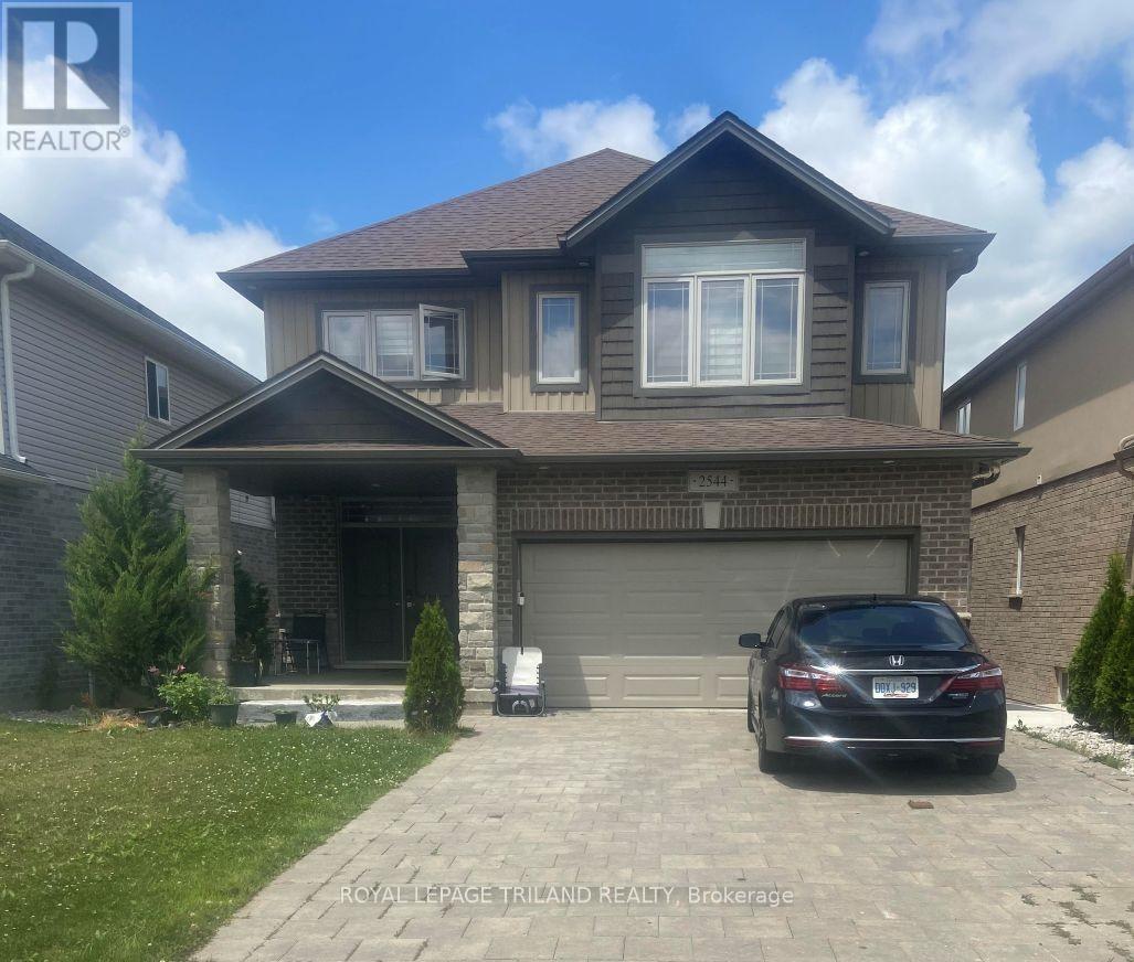 2544 HOLBROOK DRIVE, London South (South U)