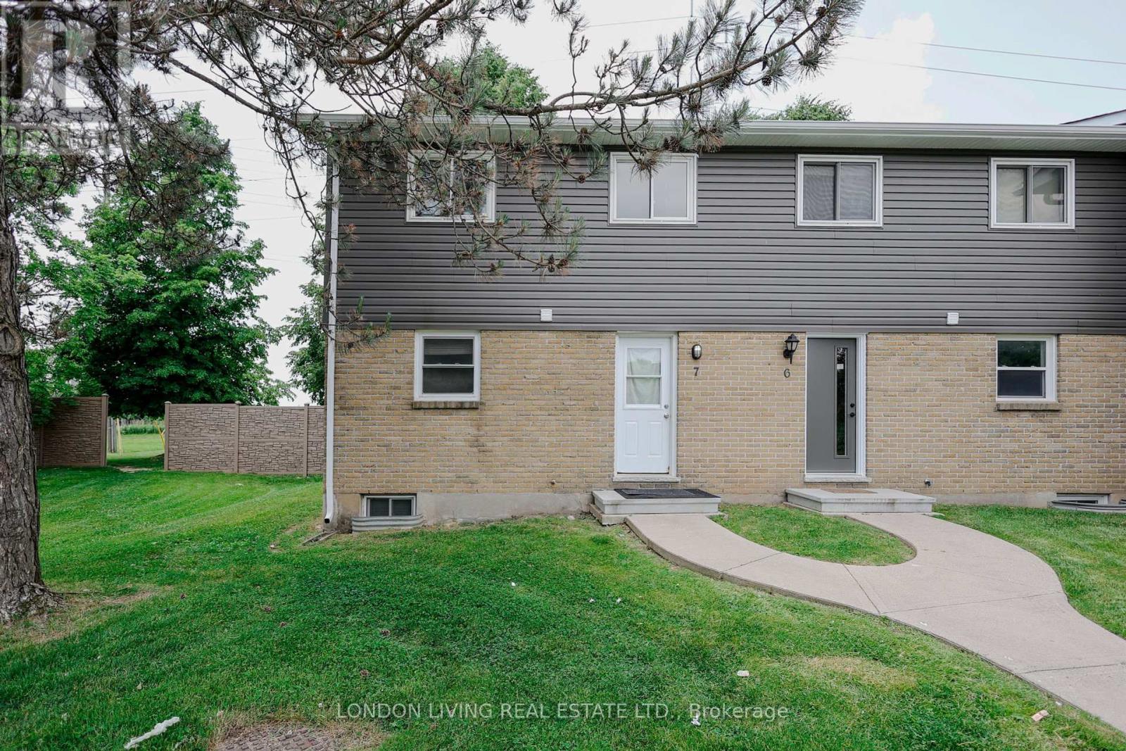 7 - 470 SECOND STREET, London East (East H)