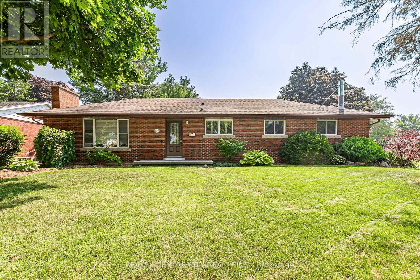 138 OAKWOOD DRIVE, Thames Centre (Dorchester)