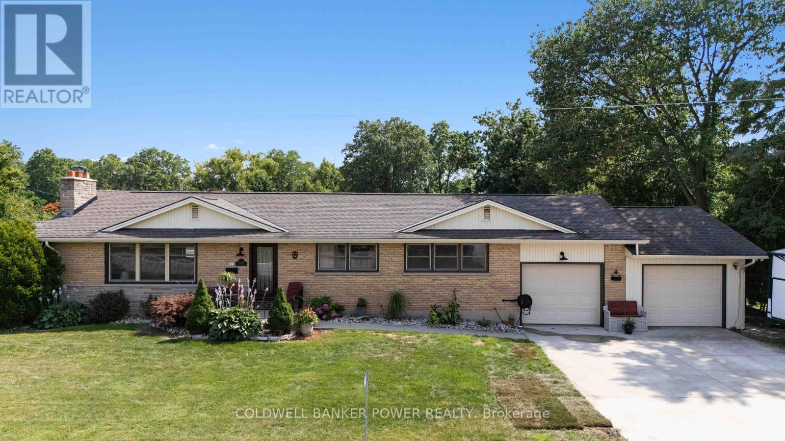 10020 LYNHURST PARK DRIVE, Central Elgin (Lynhurst)