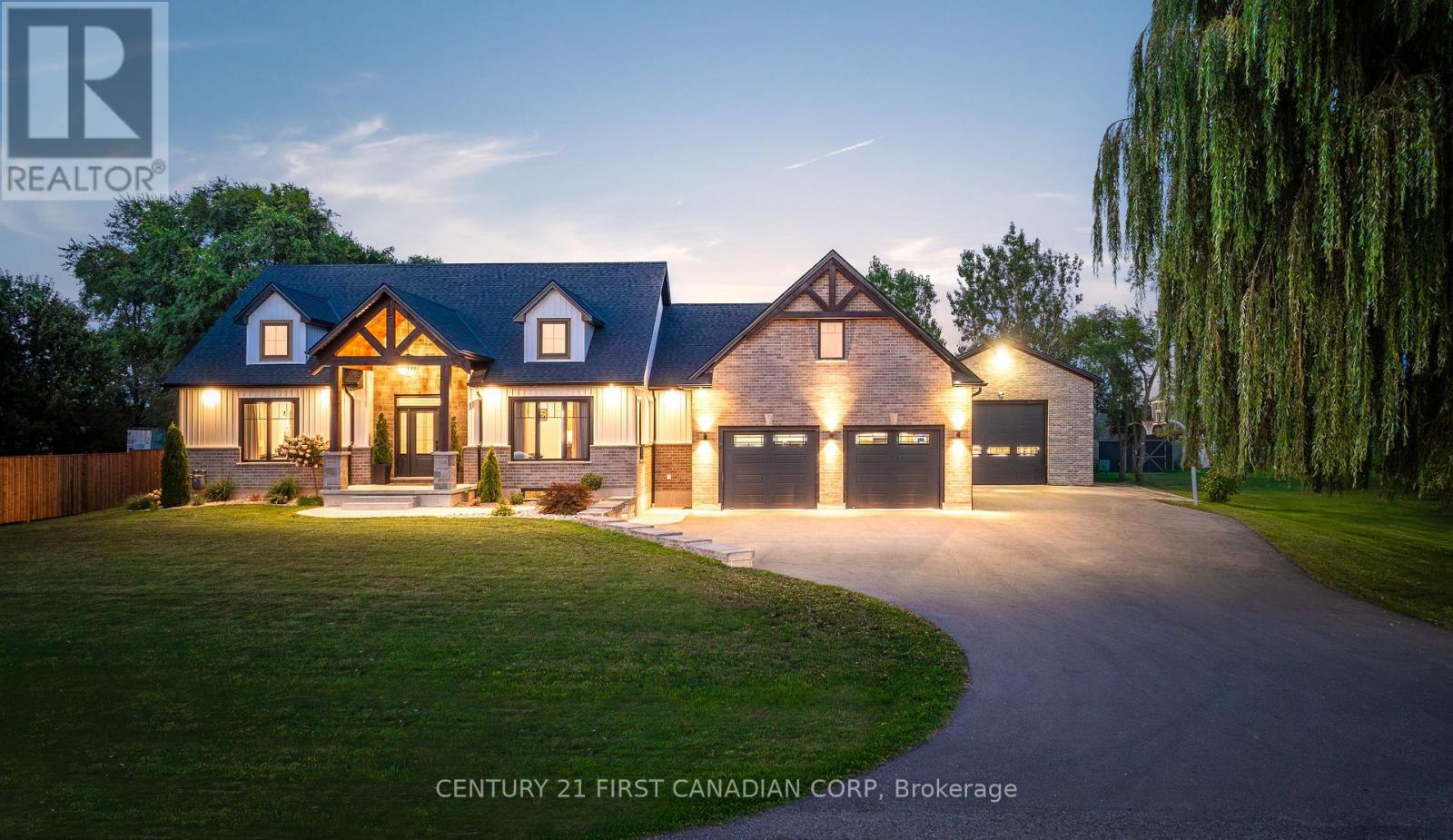 8848 WALKER ROAD, Malahide