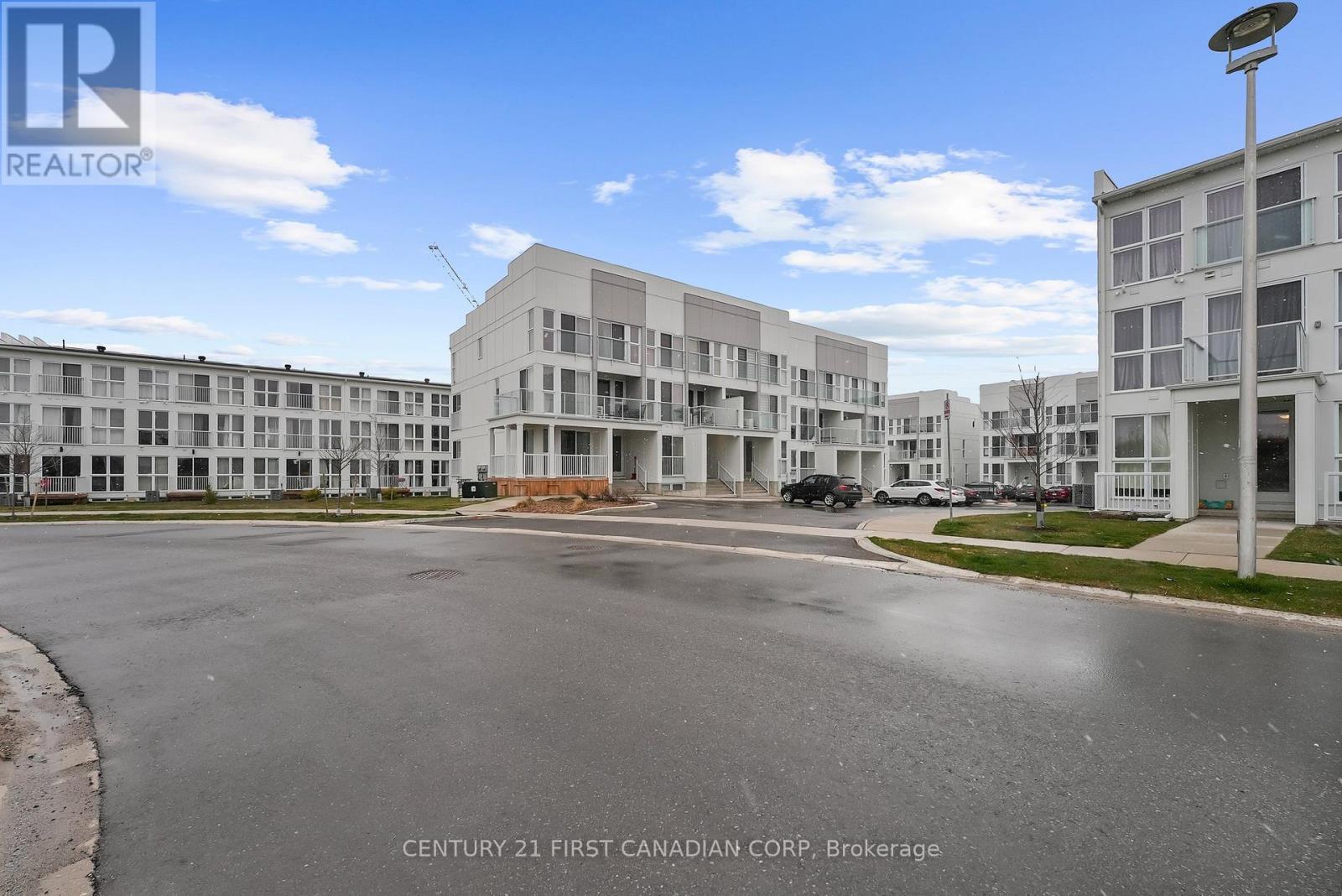 95-234 EDGEVALLEY ROAD N, London East (East D)