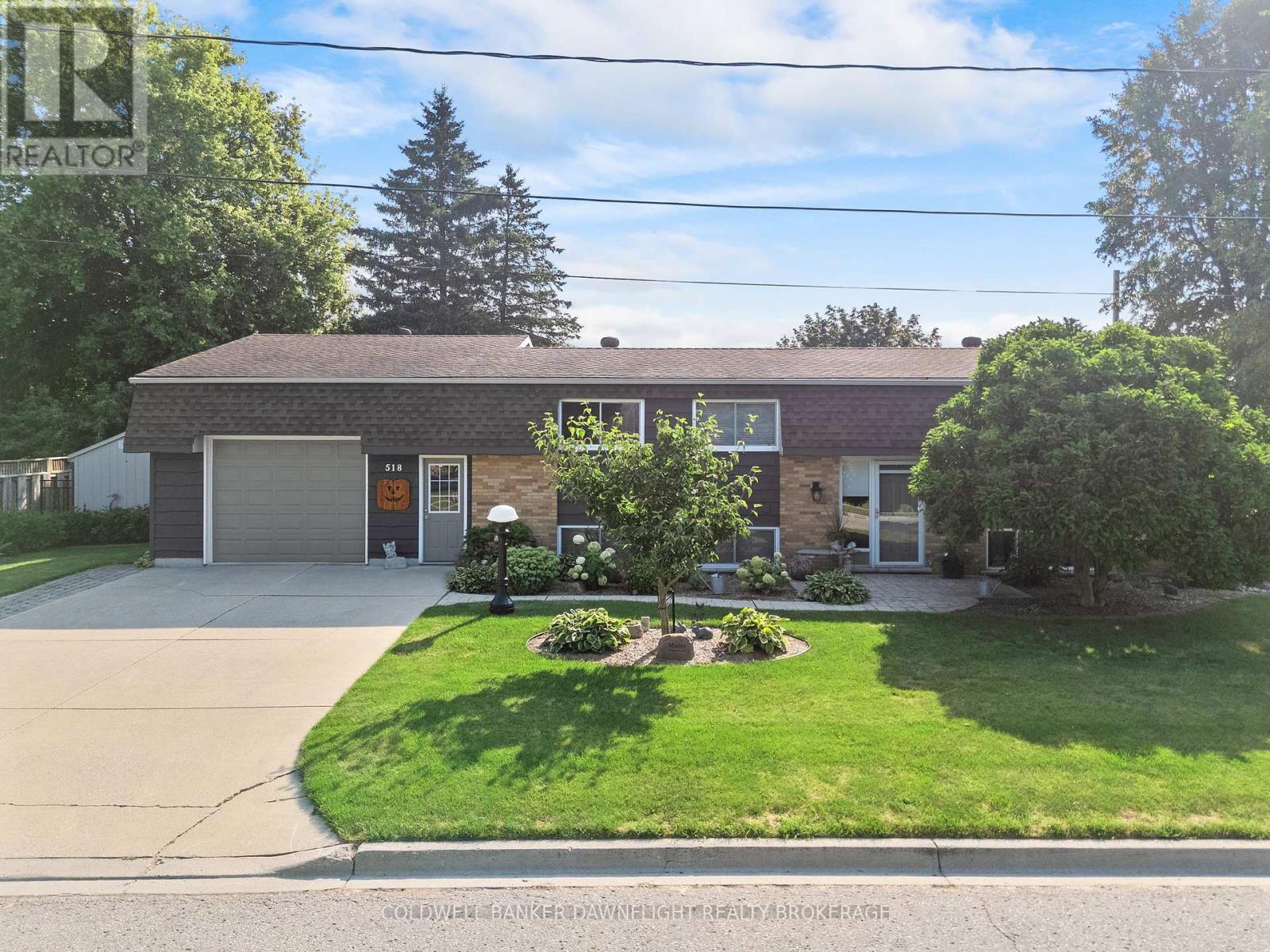 518 EDWARD STREET, South Huron (Exeter)
