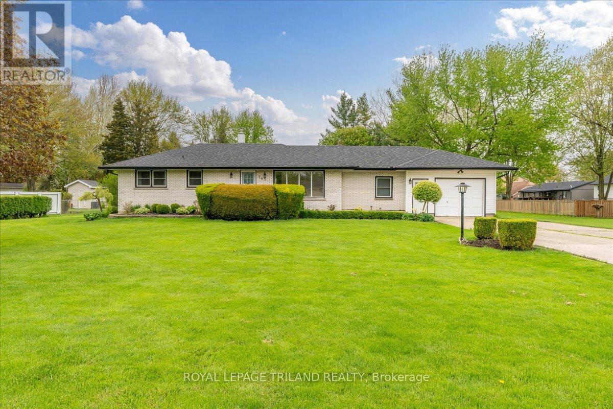 245 COAD STREET, Southwest Middlesex (Glencoe)