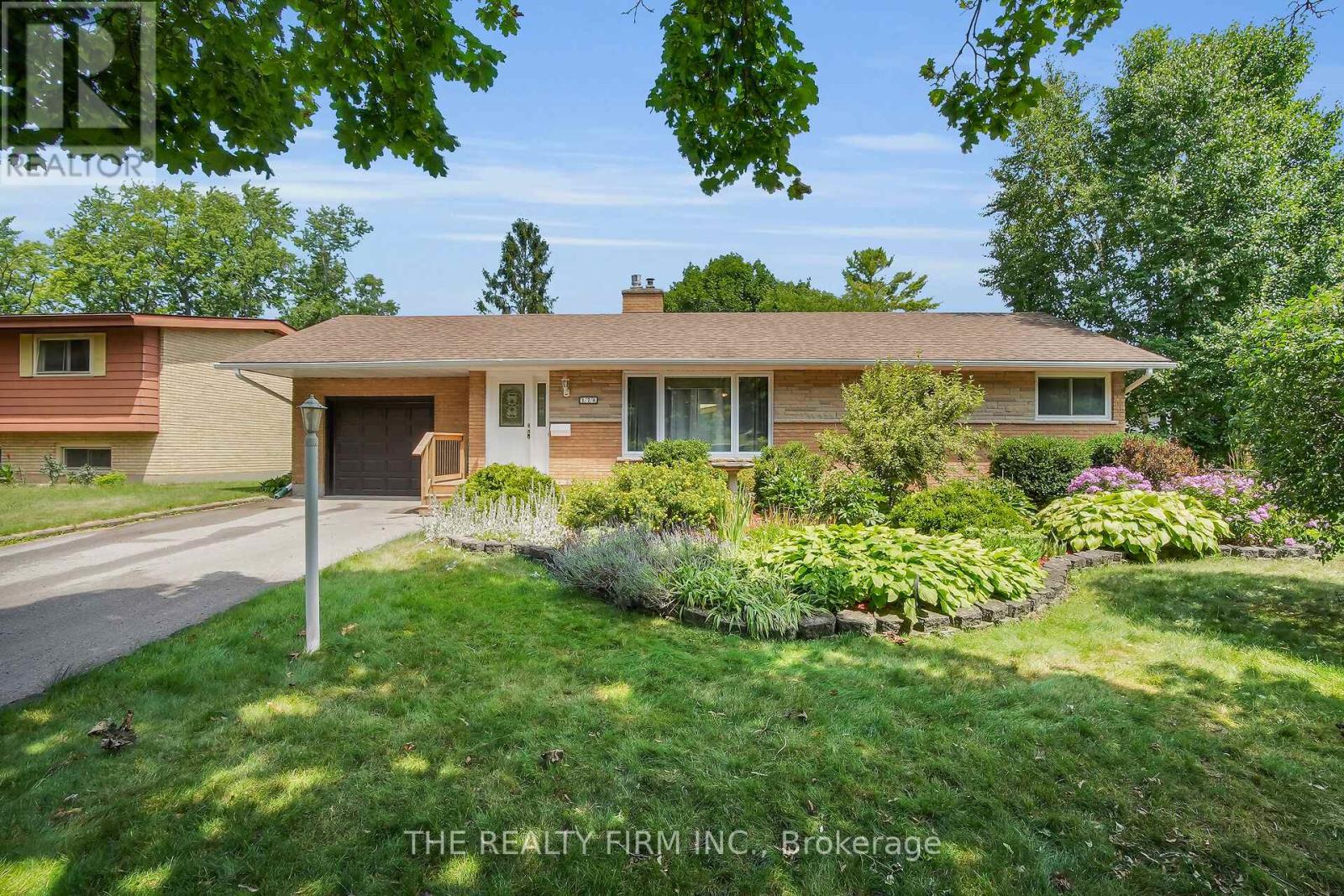 178 NOVELLO AVENUE, London South (South O)