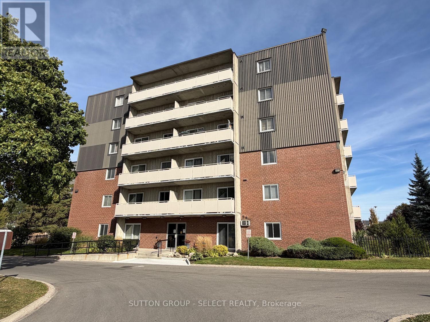 104 - 1104 JALNA BOULEVARD, London South (South X)