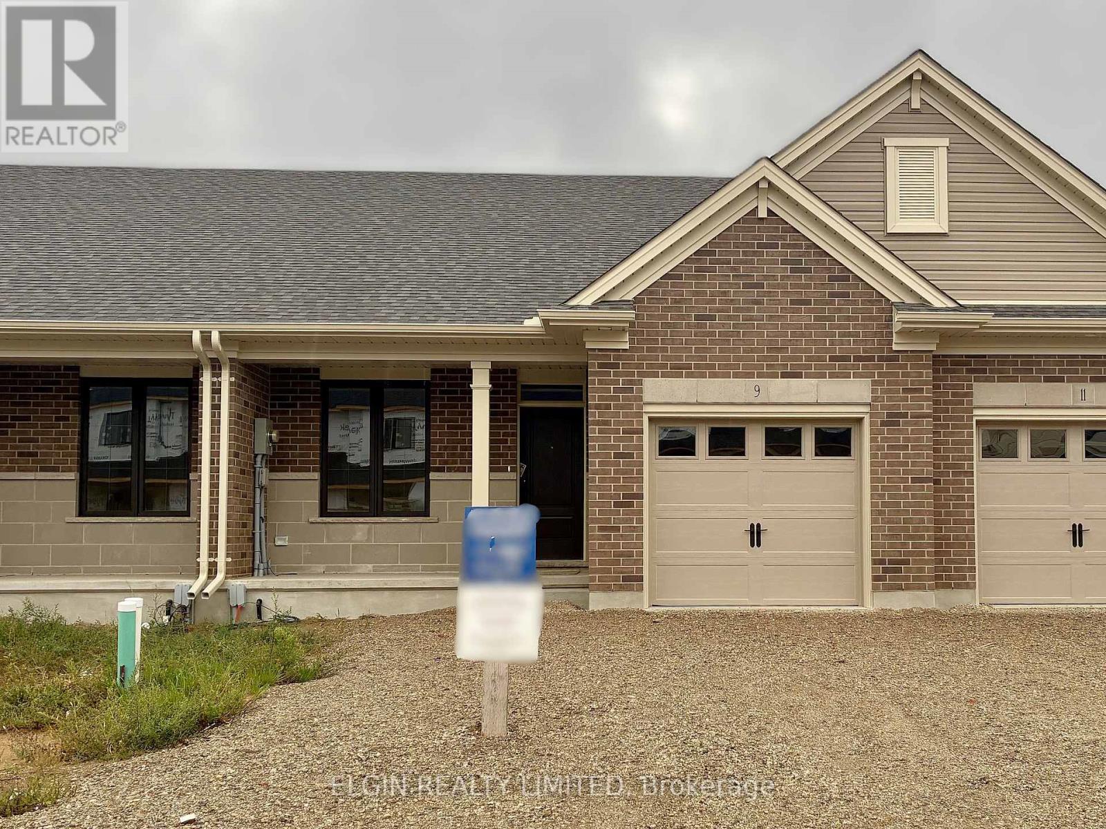 9 CANARY STREET, Tillsonburg