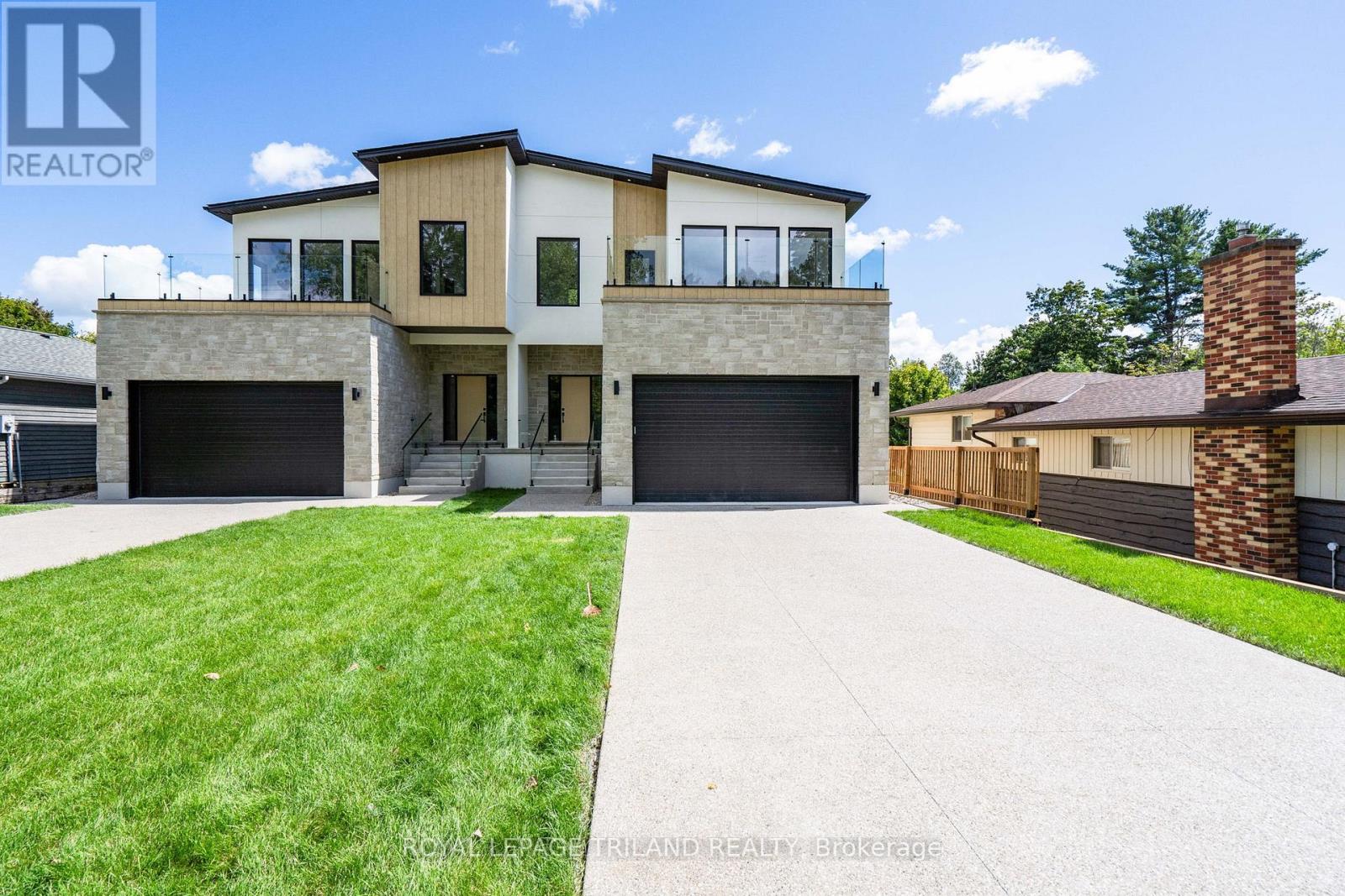 34 ALBERTA STREET, Lambton Shores (Grand Bend)