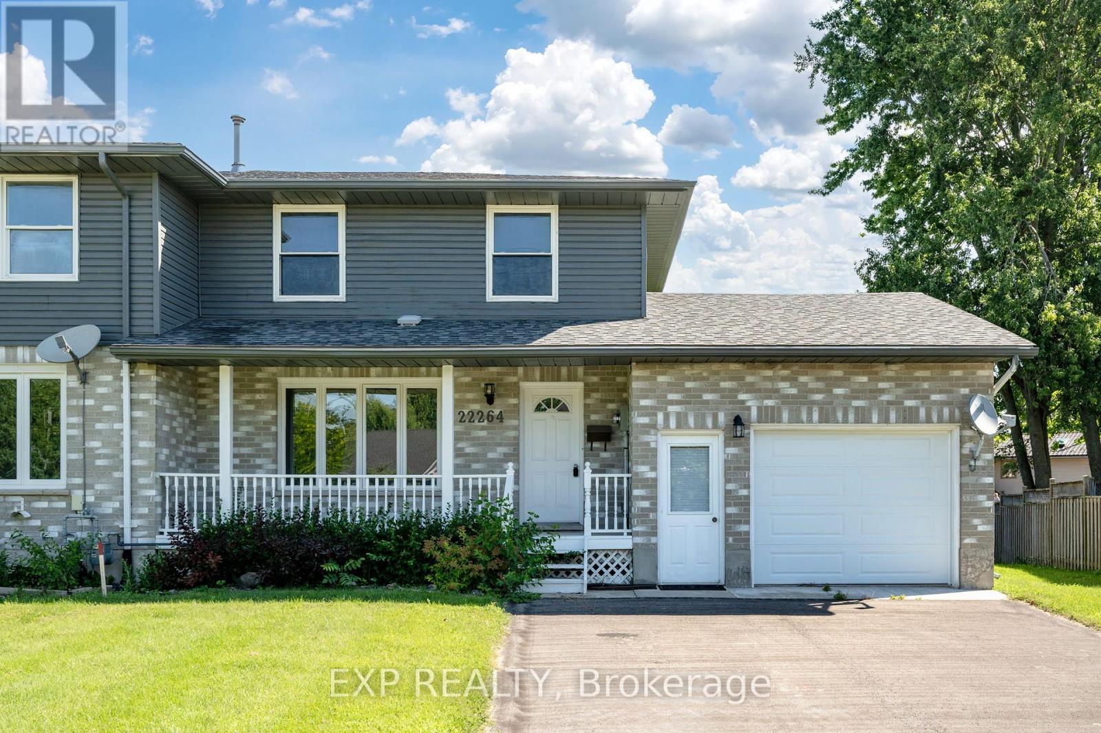 22264 ADELAIDE STREET, Strathroy-Caradoc (Mount Brydges)