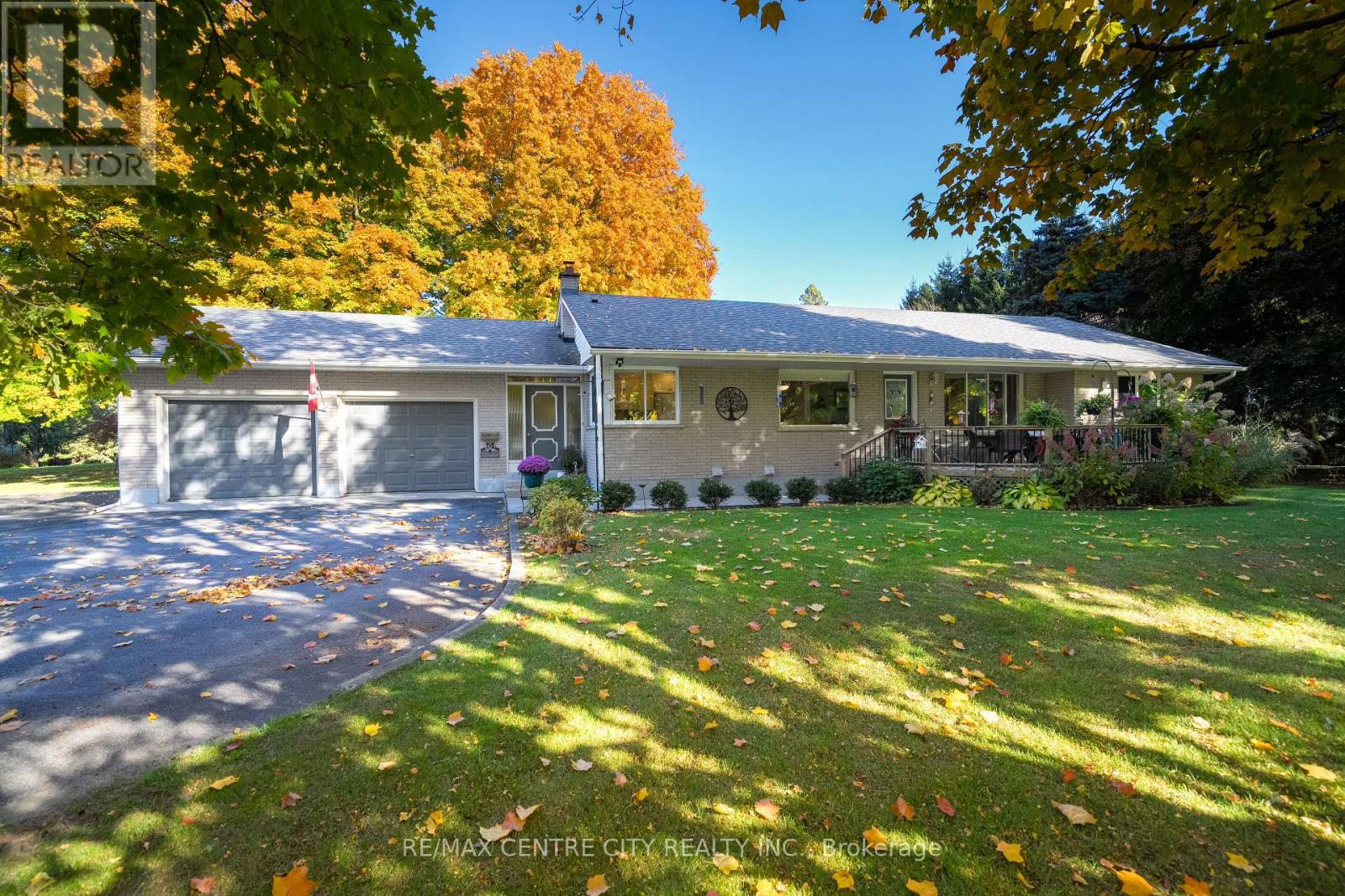 7907 WALKERS DRIVE, Strathroy-Caradoc