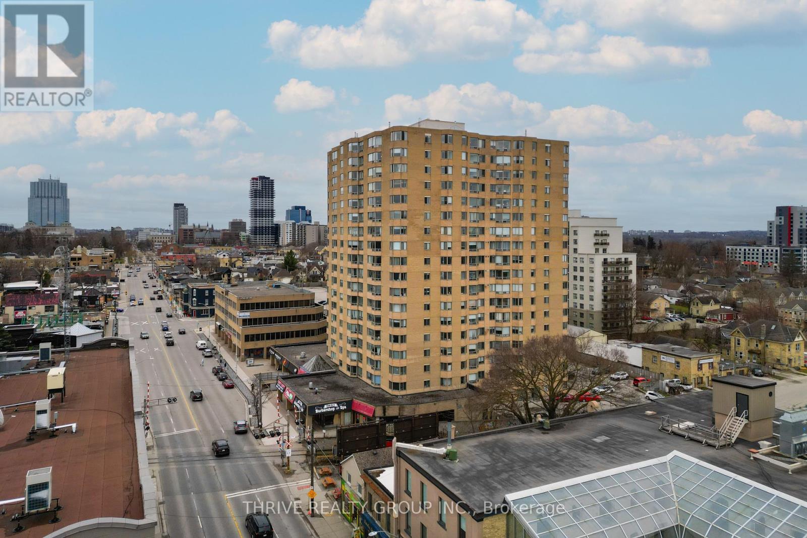508 - 695 RICHMOND STREET, London