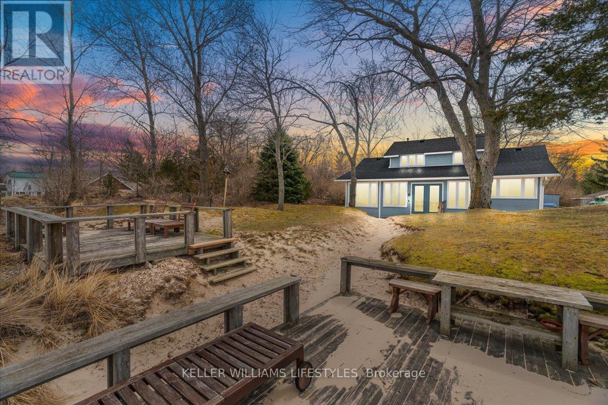 6626 EAST PARKWAY DRIVE, Lambton Shores