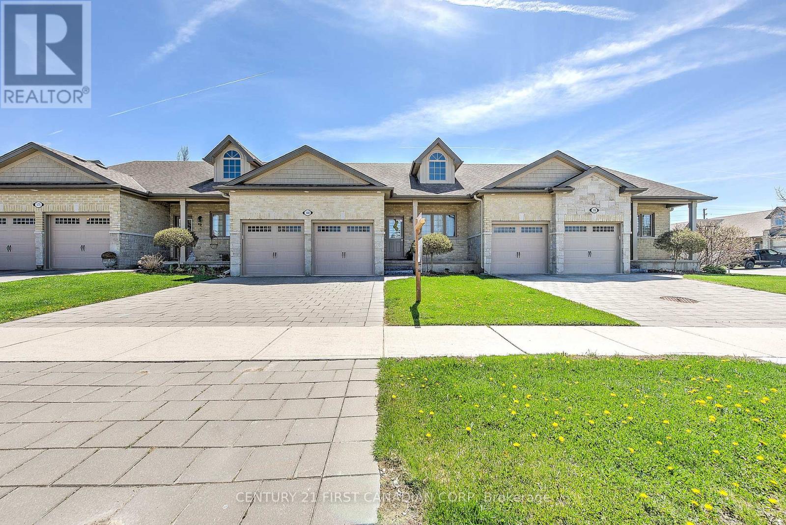 1680 BAYSWATER CRESCENT, London North (North E)