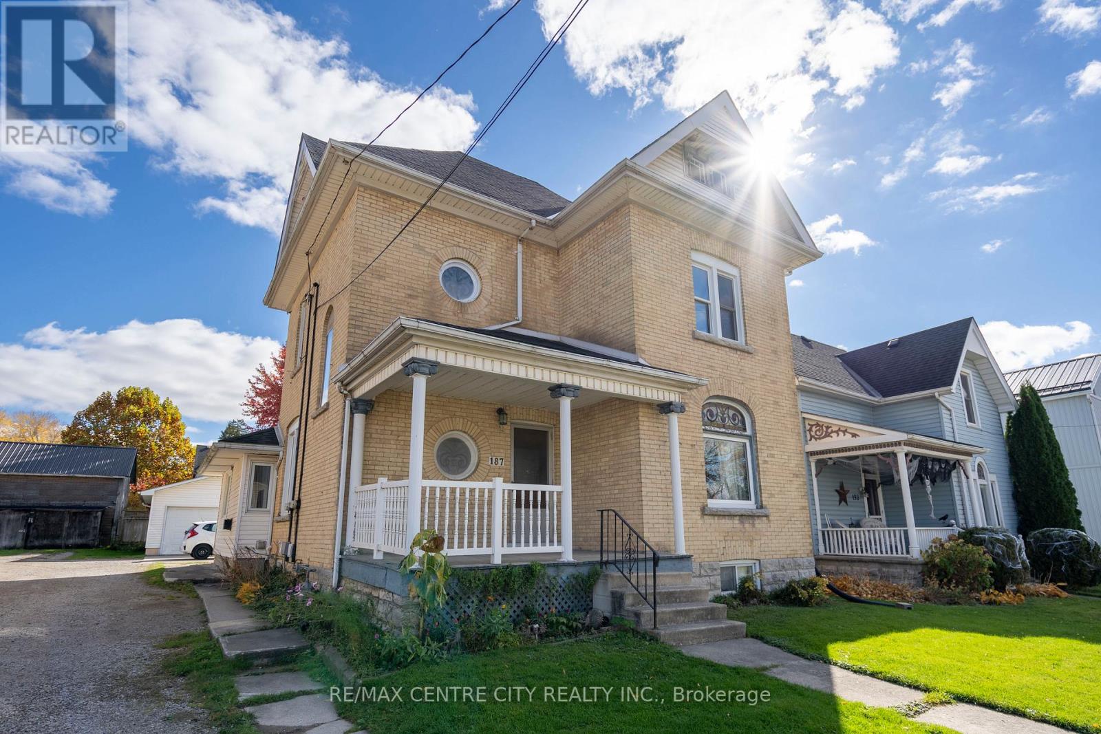 187 WATER STREET S, St. Marys