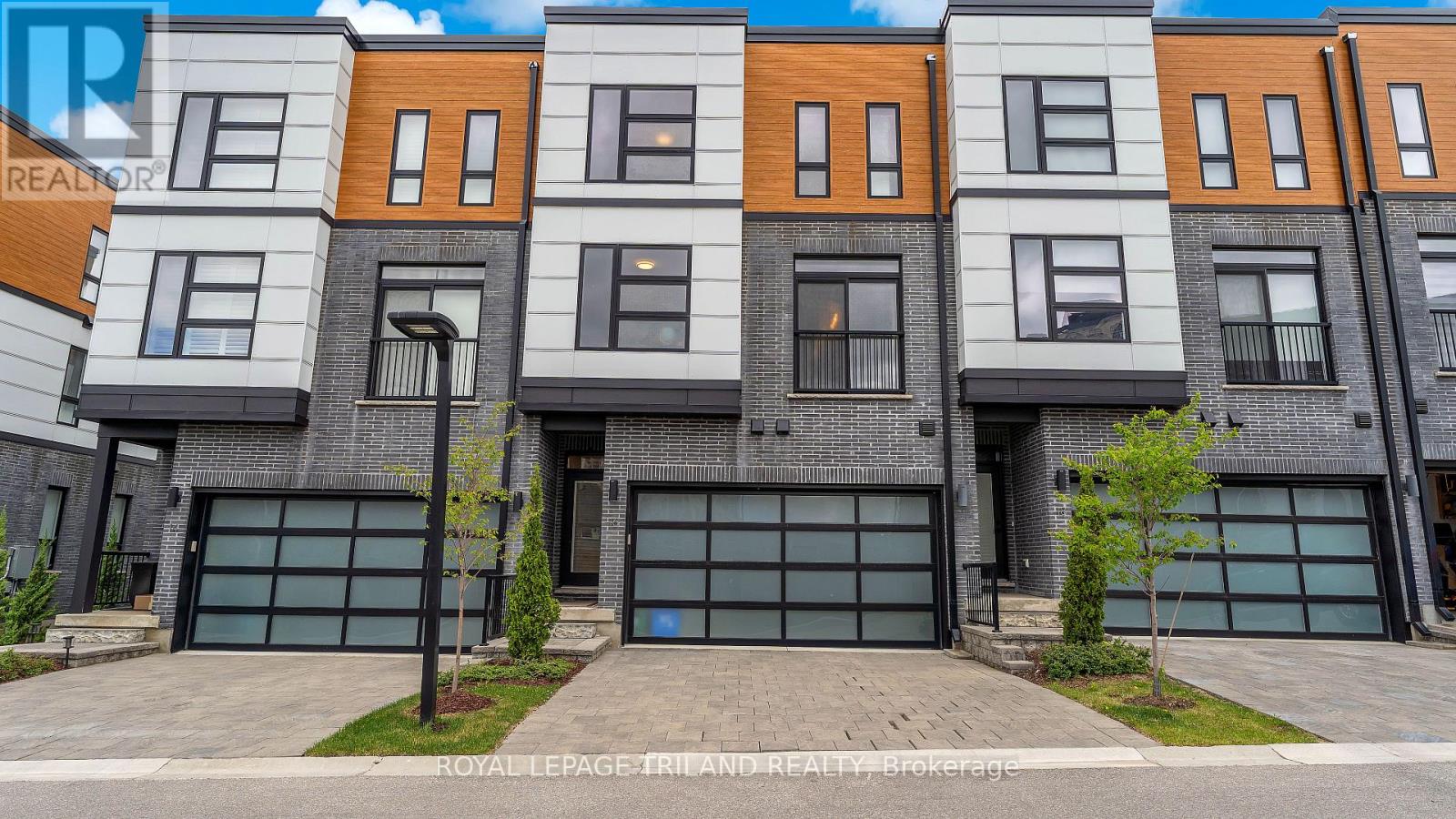 16 - 231 CALLAWAY ROAD, London North (North R)