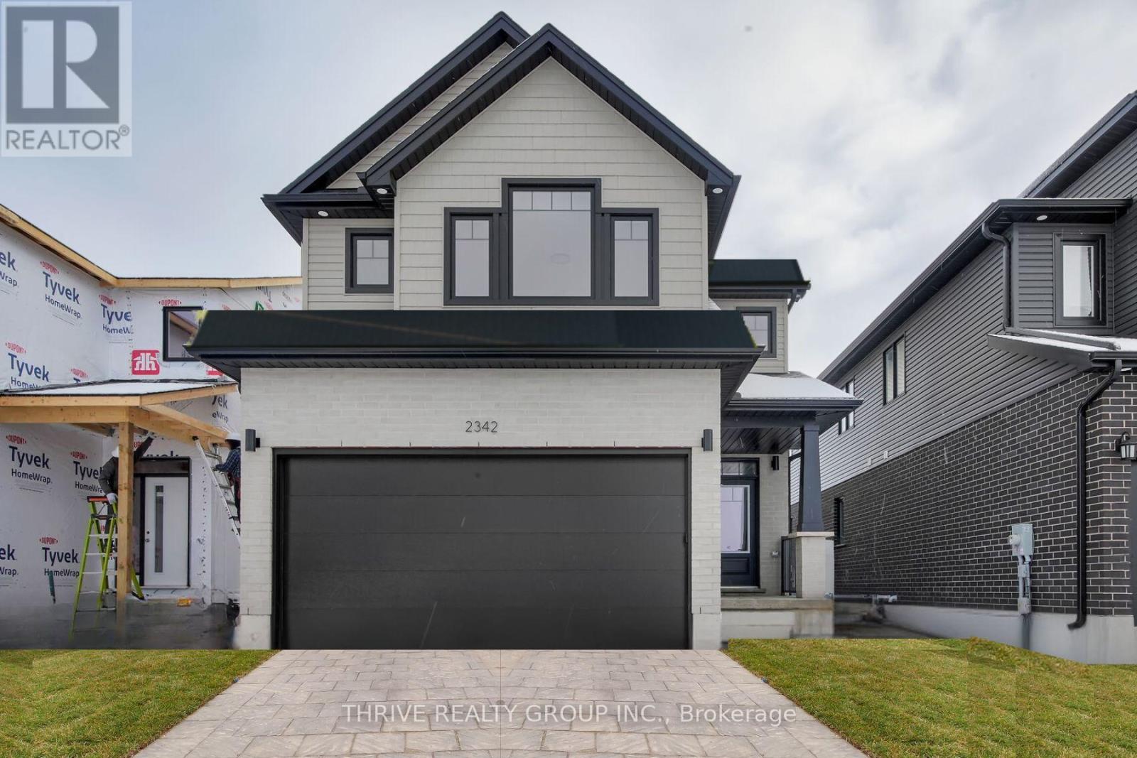 2342 JORDAN BOULEVARD, London North (North S)