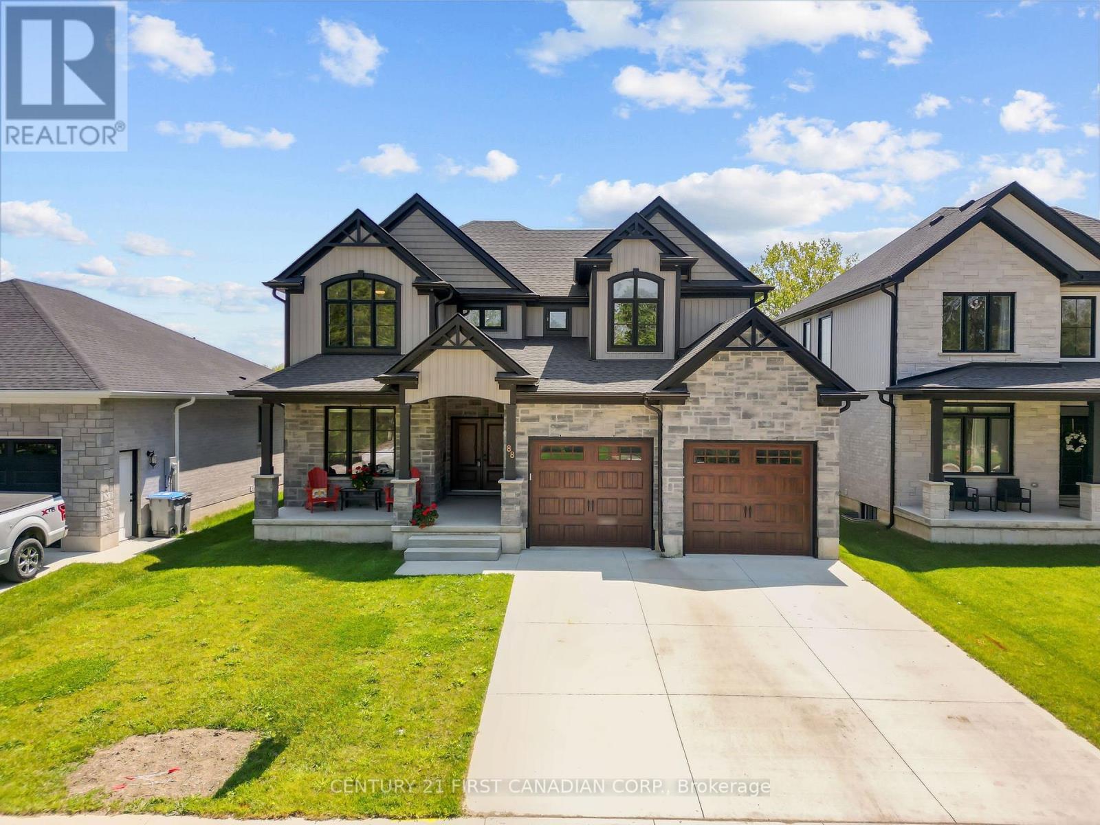 88 QUEEN STREET, North Middlesex (Alisa Craig)