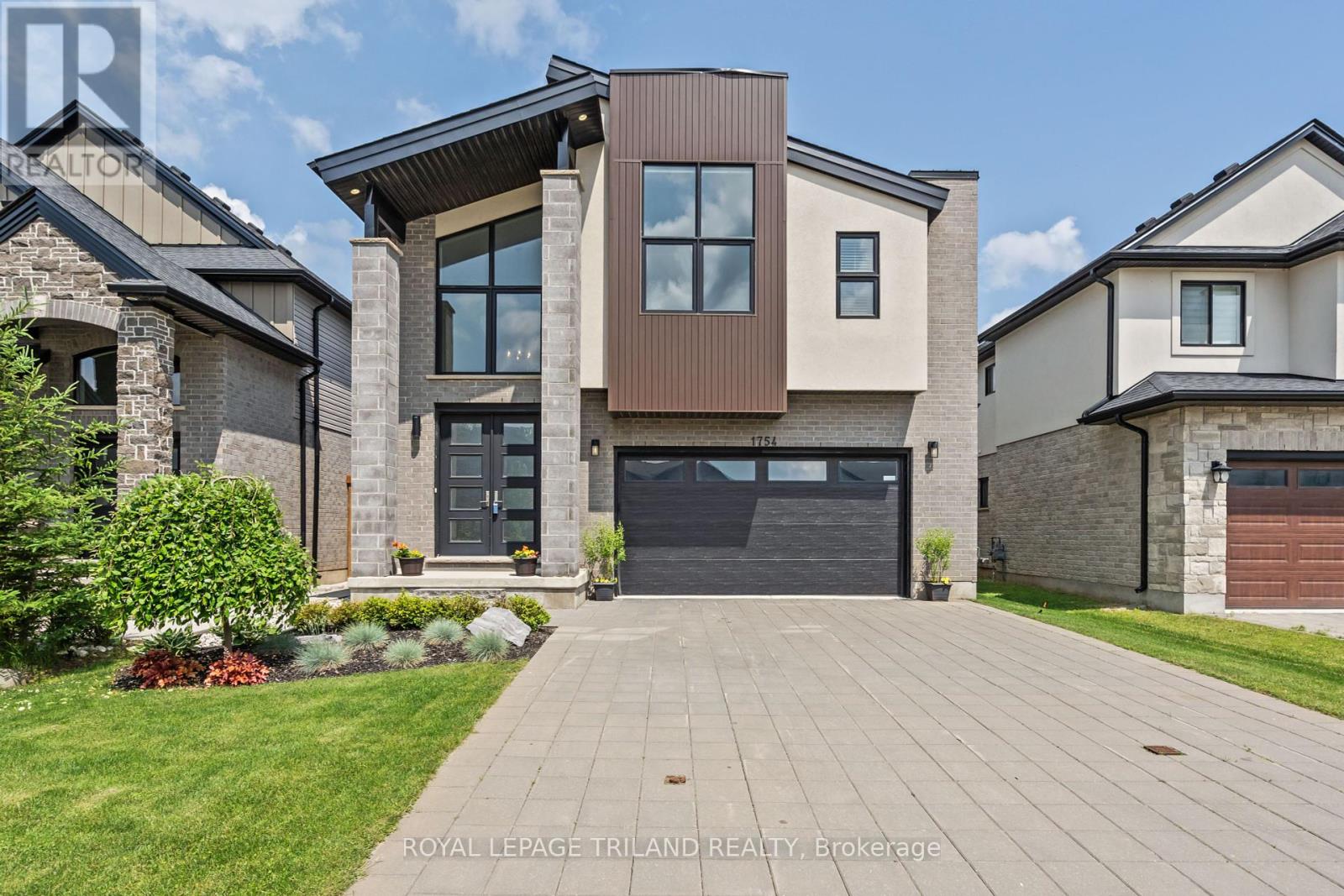 1754 BRAYFORD AVENUE, London South (South K)