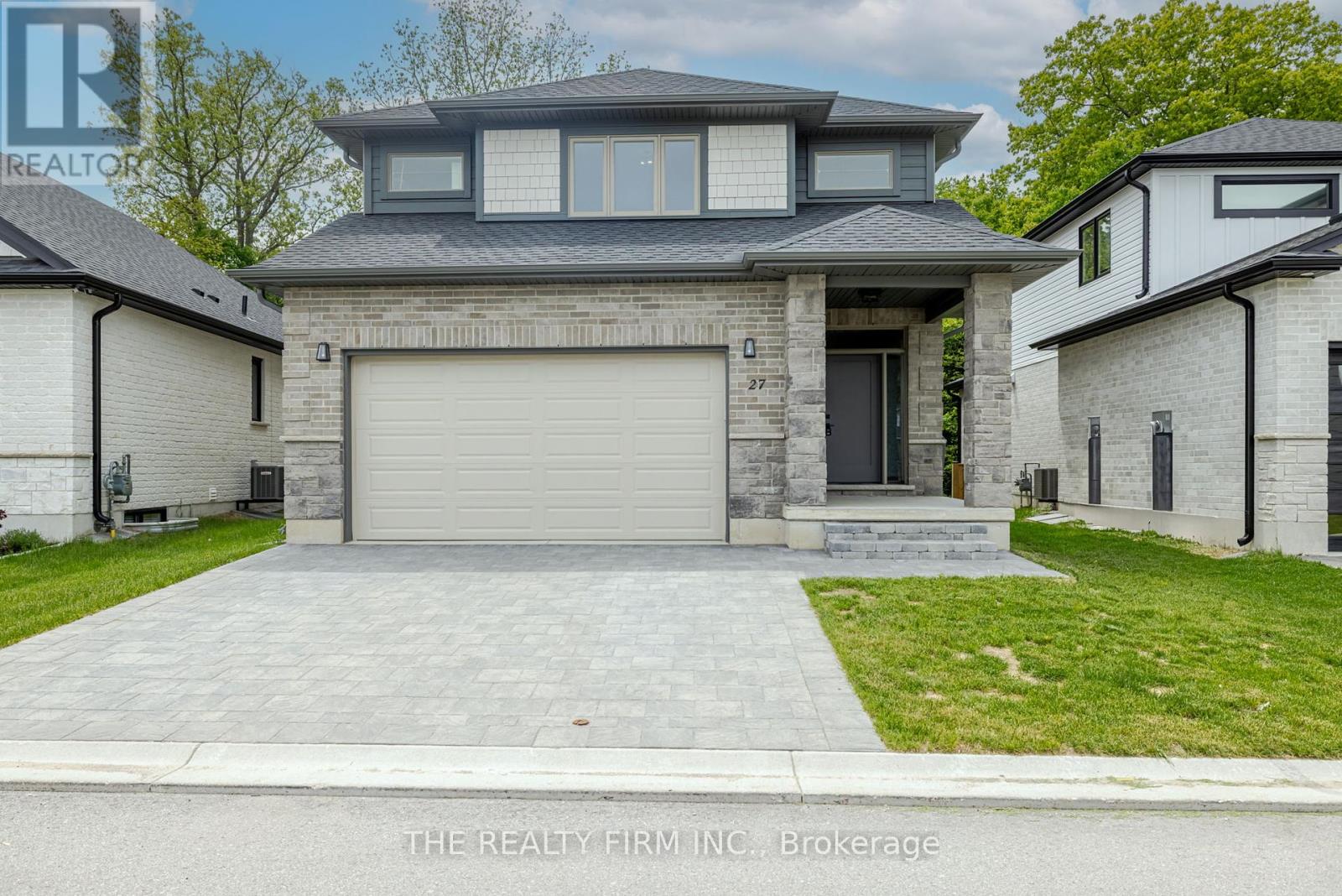 27 - 22701 ADELAIDE ROAD, Strathroy-Caradoc (Mount Brydges)