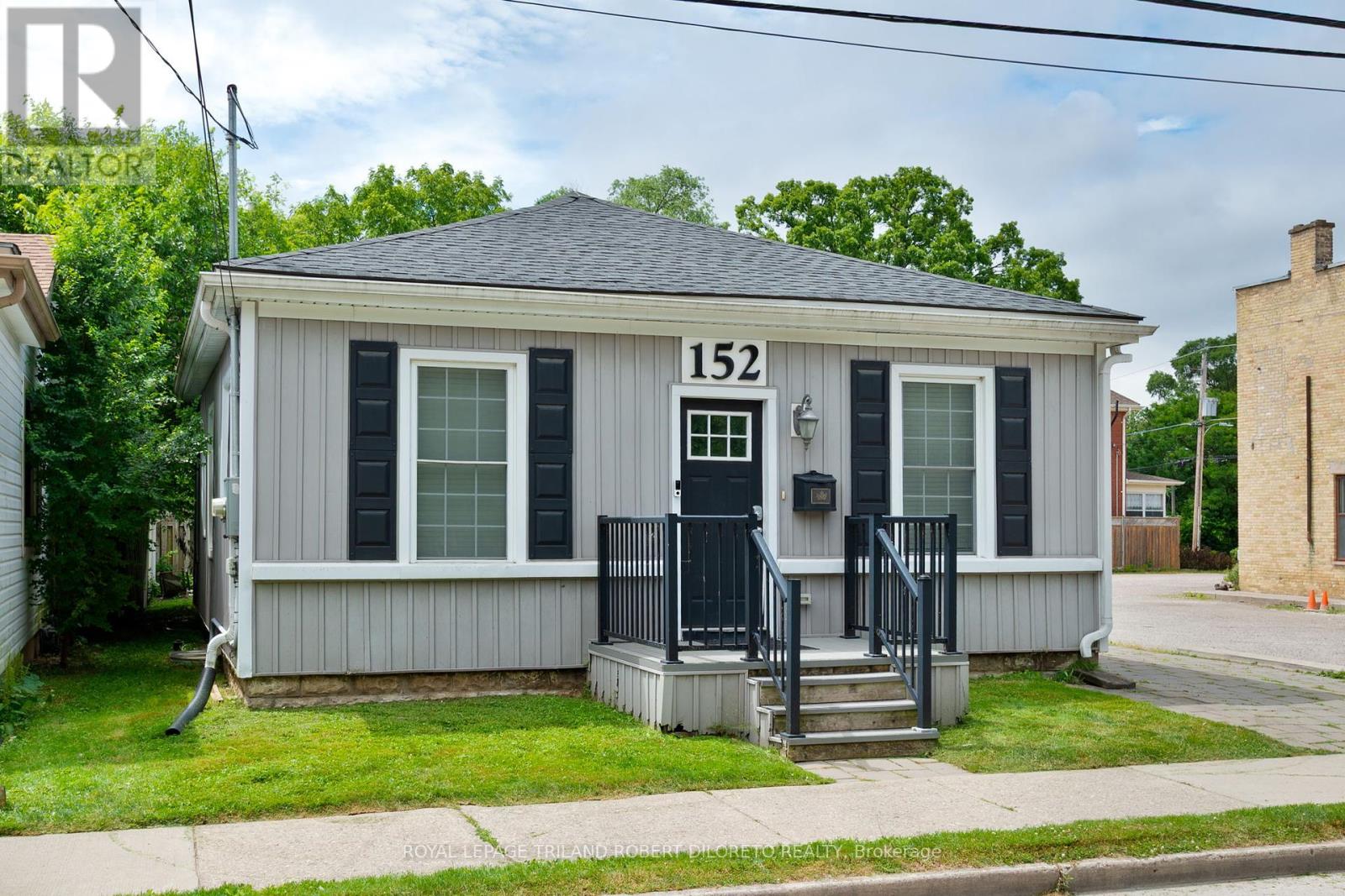 152 WILSON AVENUE, London North (North N)