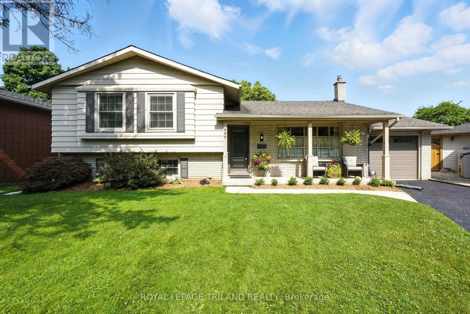 686 ALGOMA PLACE, London North (North H)