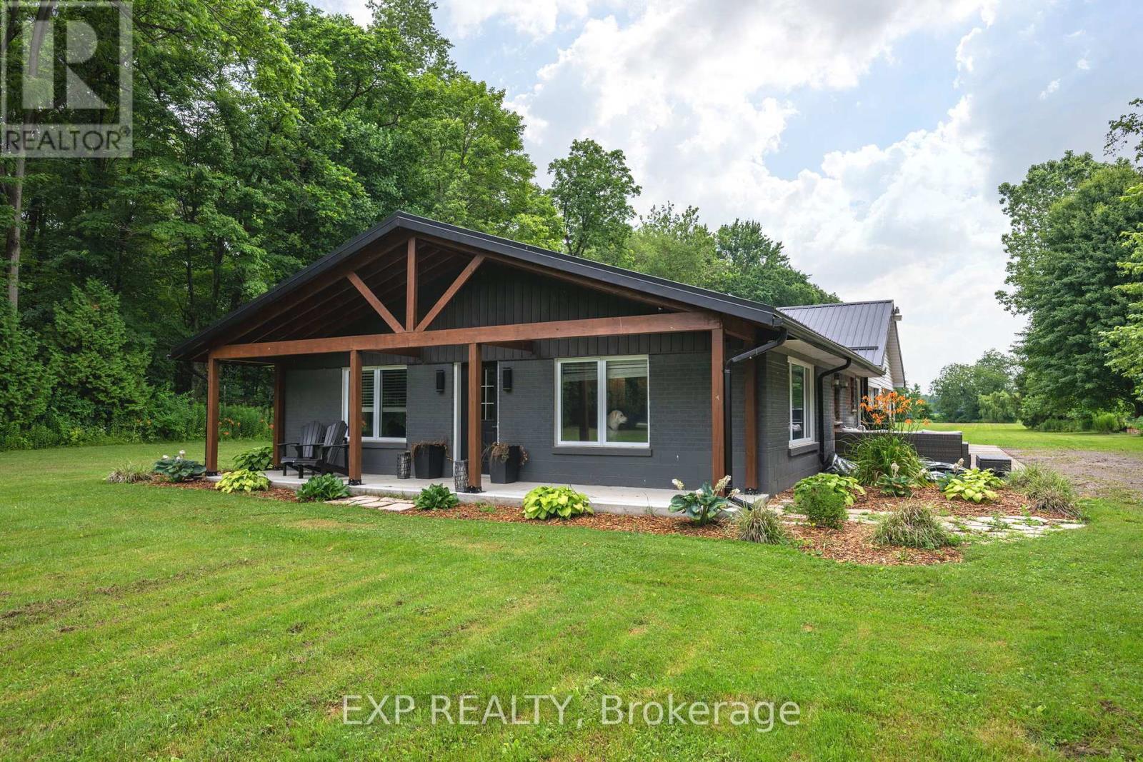 9916 GRAHAM ROAD, West Elgin (Eagle)