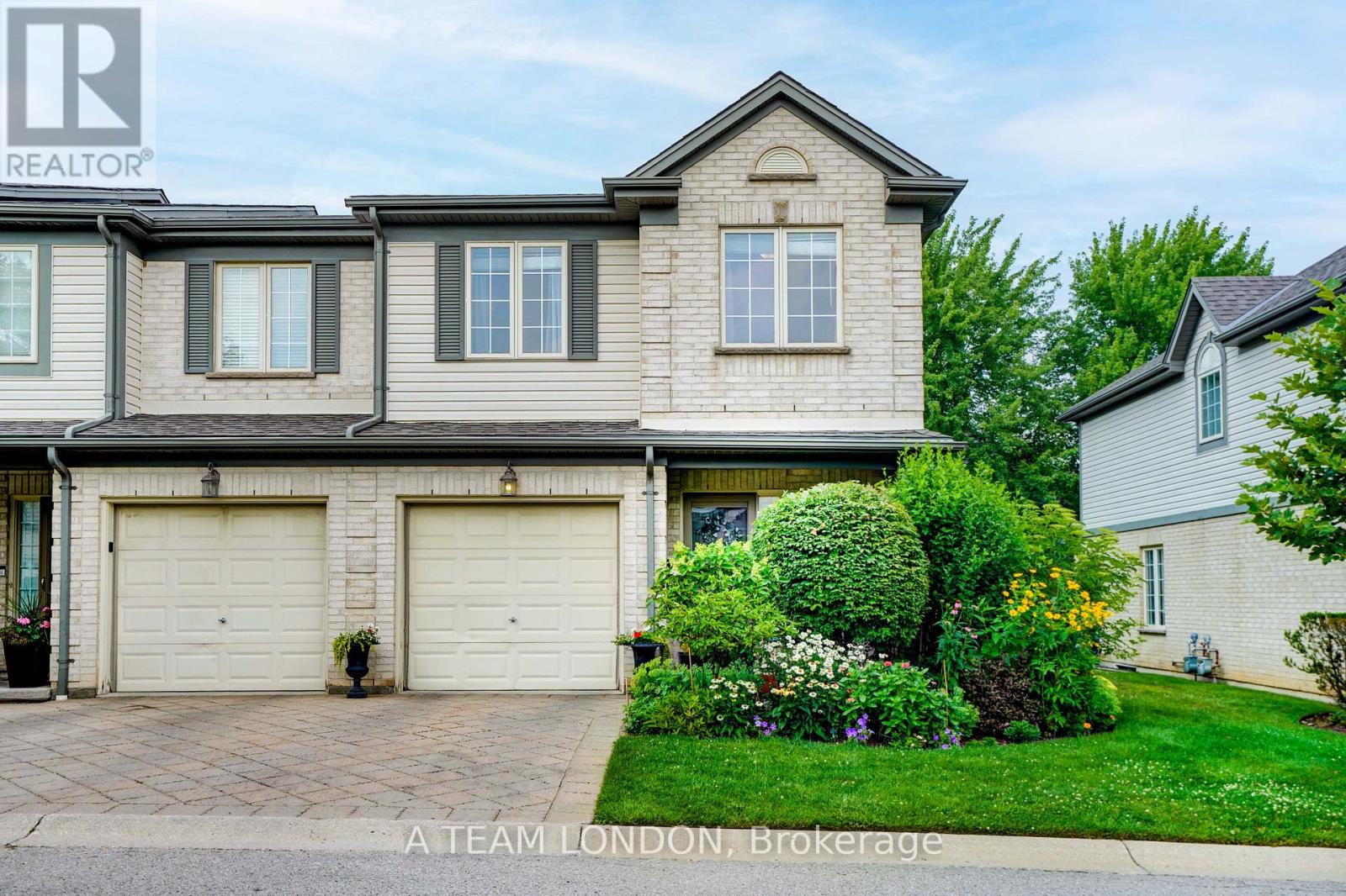 71 - 505 BLUE JAY DRIVE, London North (North B)