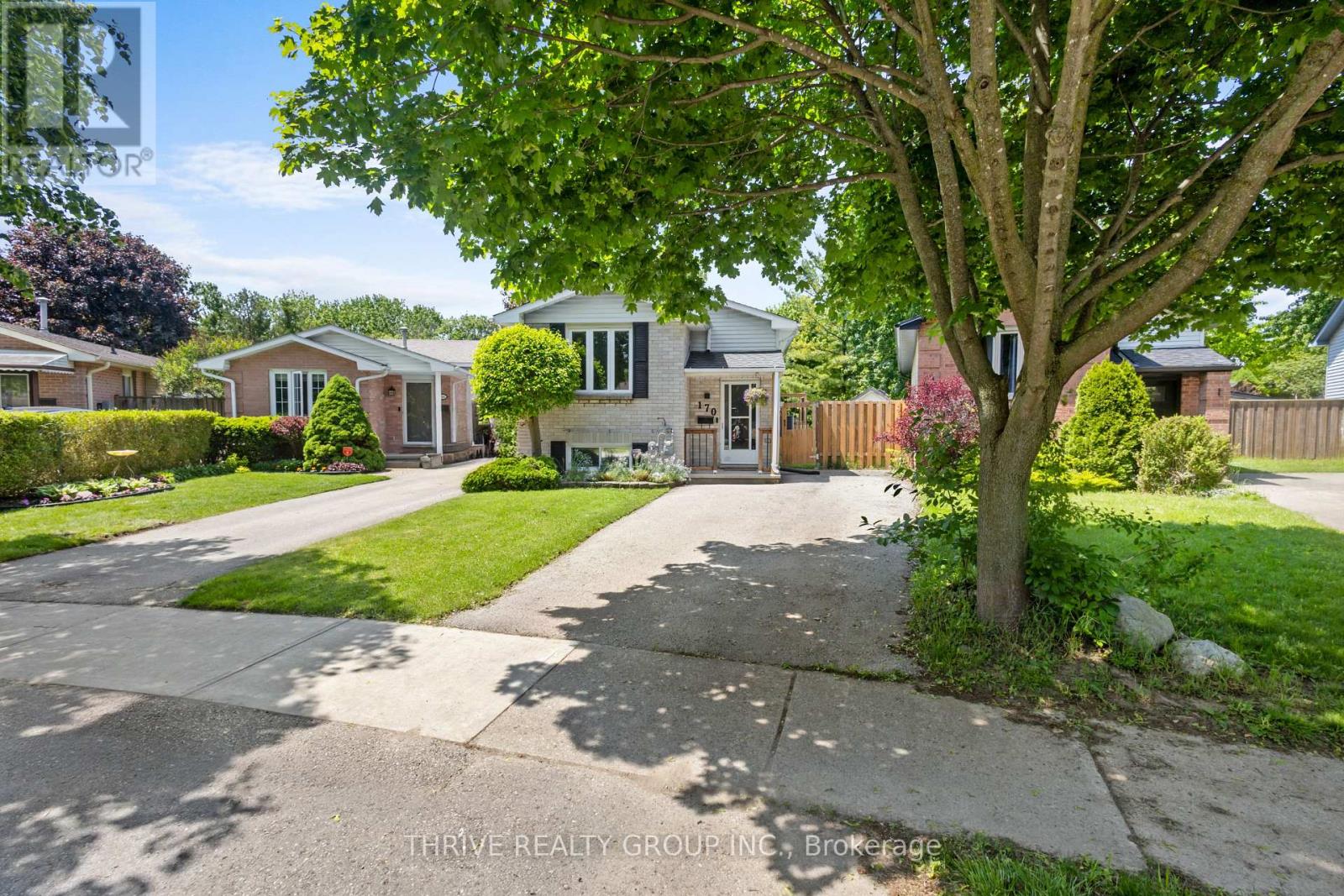 170 OLYMPIC CRESCENT, London North (North I)