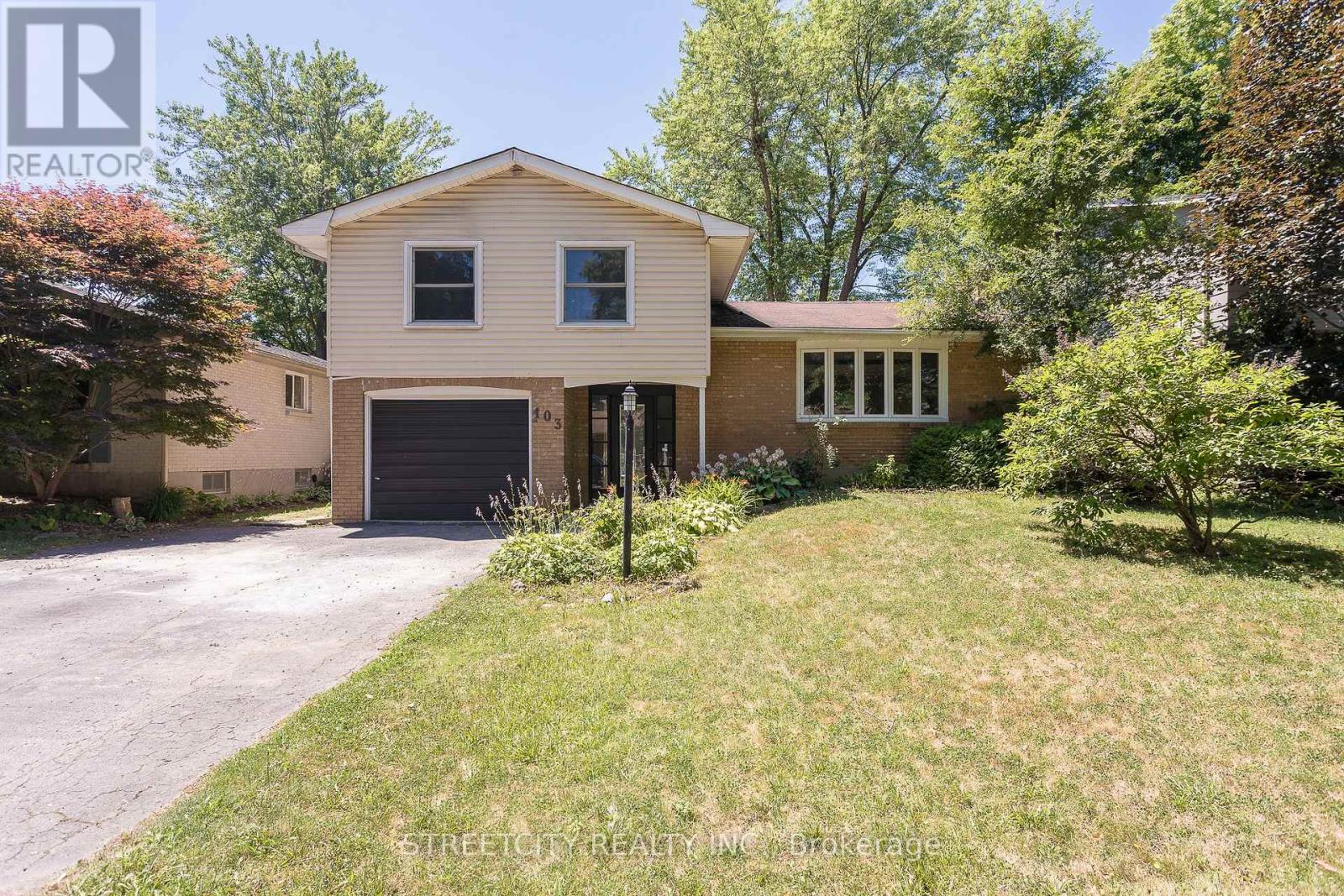 103 FRIARS WAY, London North (North J)