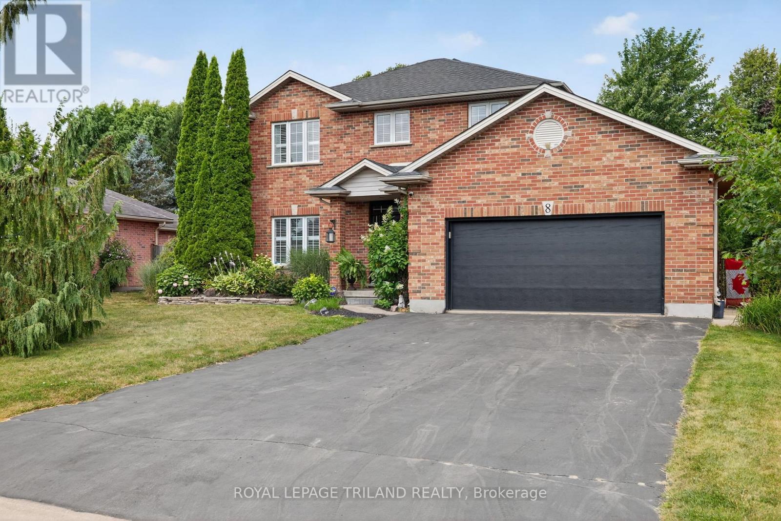 8 WINGREEN LANE, Middlesex Centre (Kilworth)