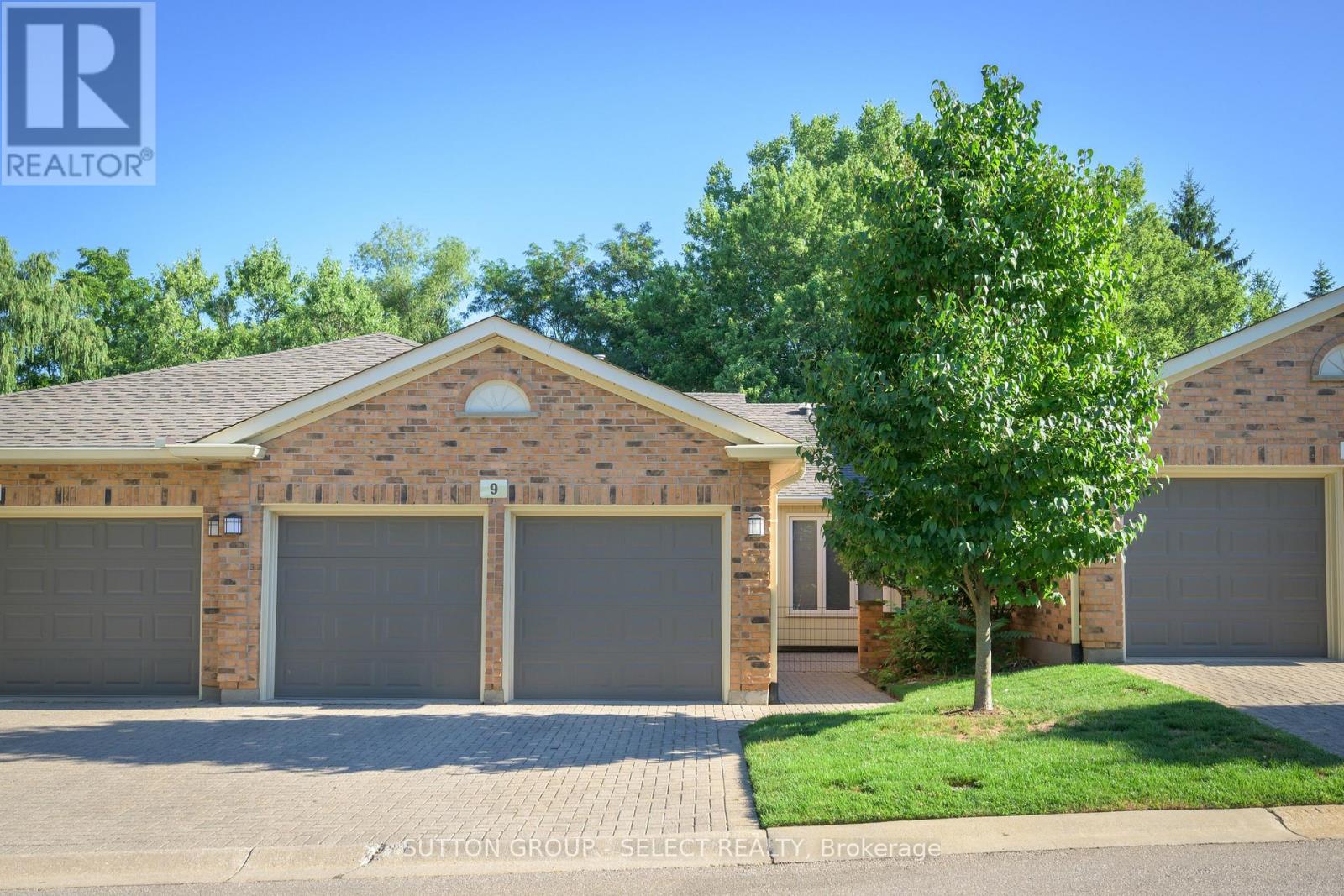 9 - 445 RIVERSIDE DRIVE, London North (North N)