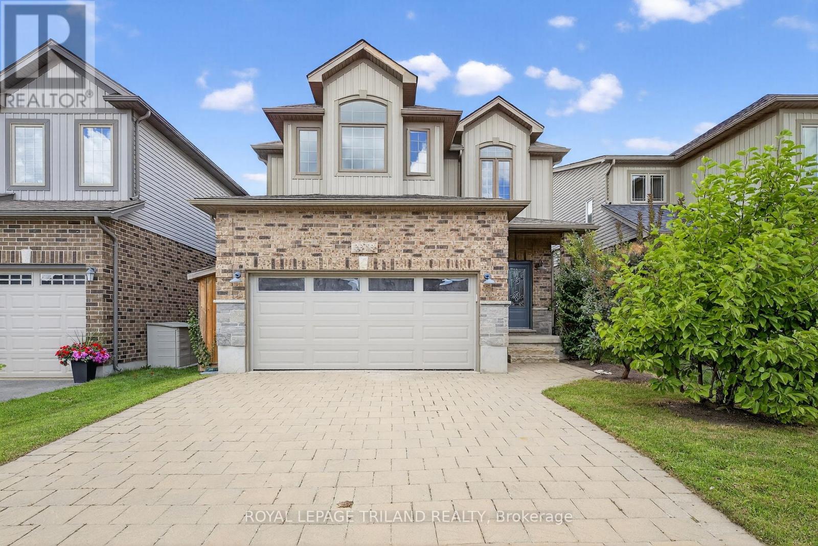 3373 PAULPEEL AVENUE, London South (South W)