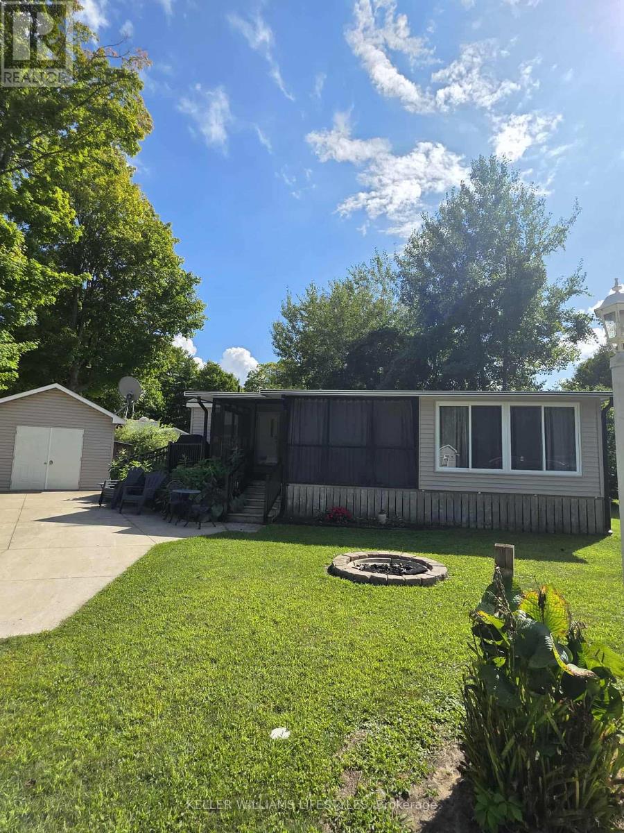 JJ22 - 9338 WEST IPPERWASH ROAD, Lambton Shores