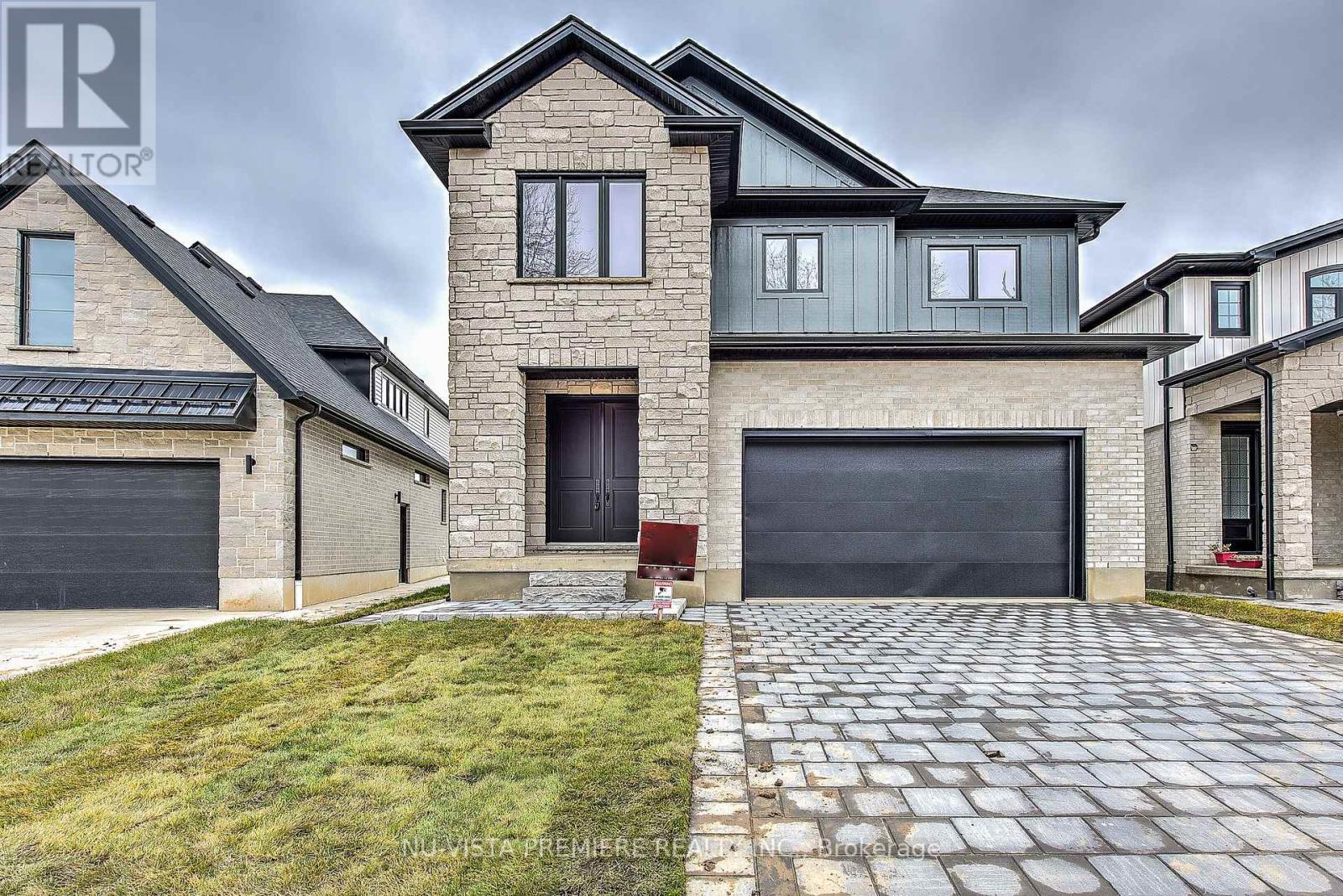 2228 SADDLEROCK AVENUE, London North (North S)