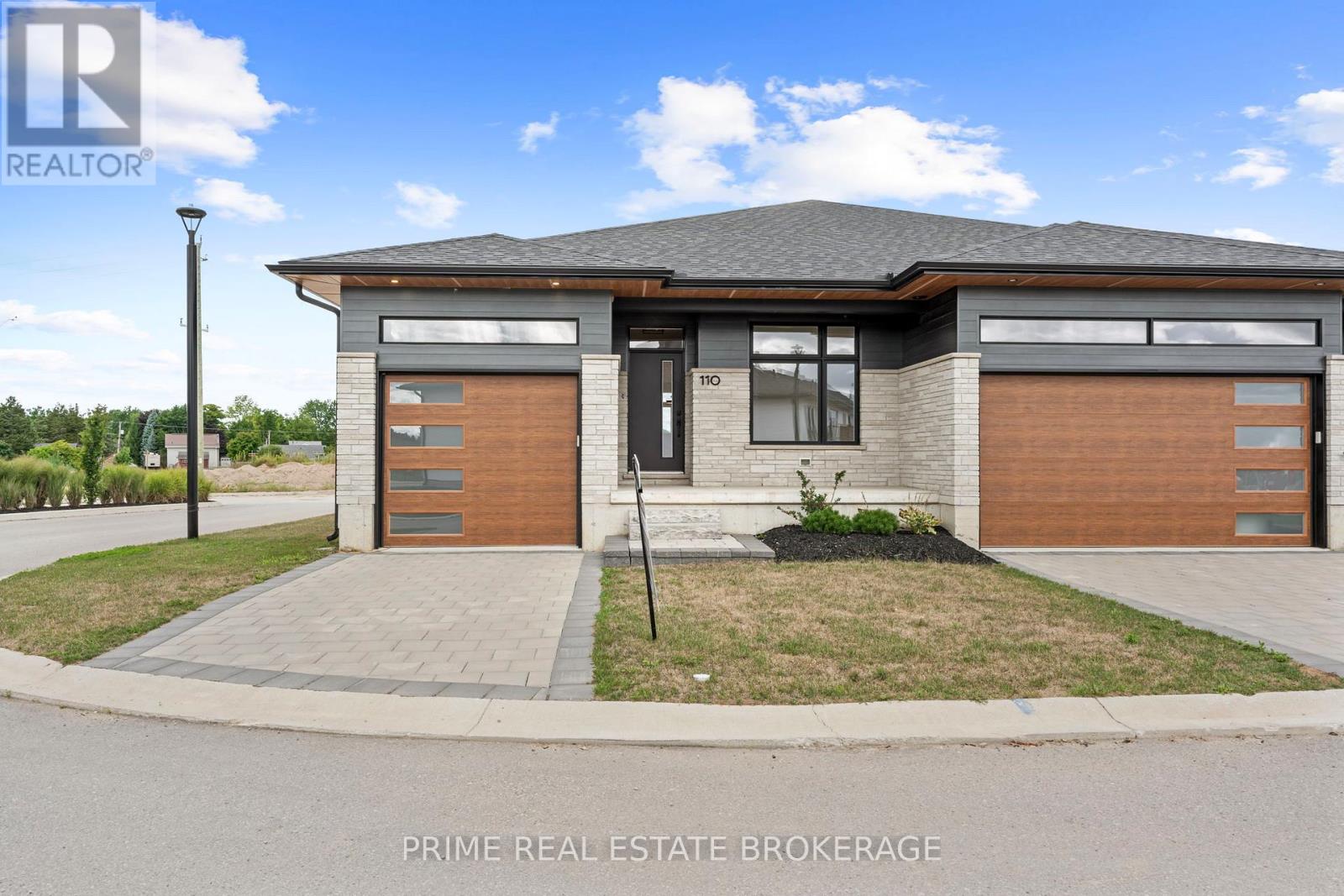 1 - 110 COASTAL CRESCENT, Lambton Shores (Grand Bend)