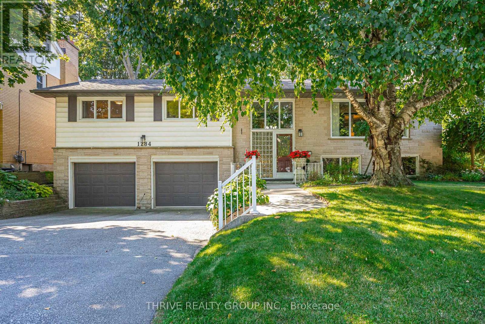 1284 WAYNE ROAD, London South (South K)