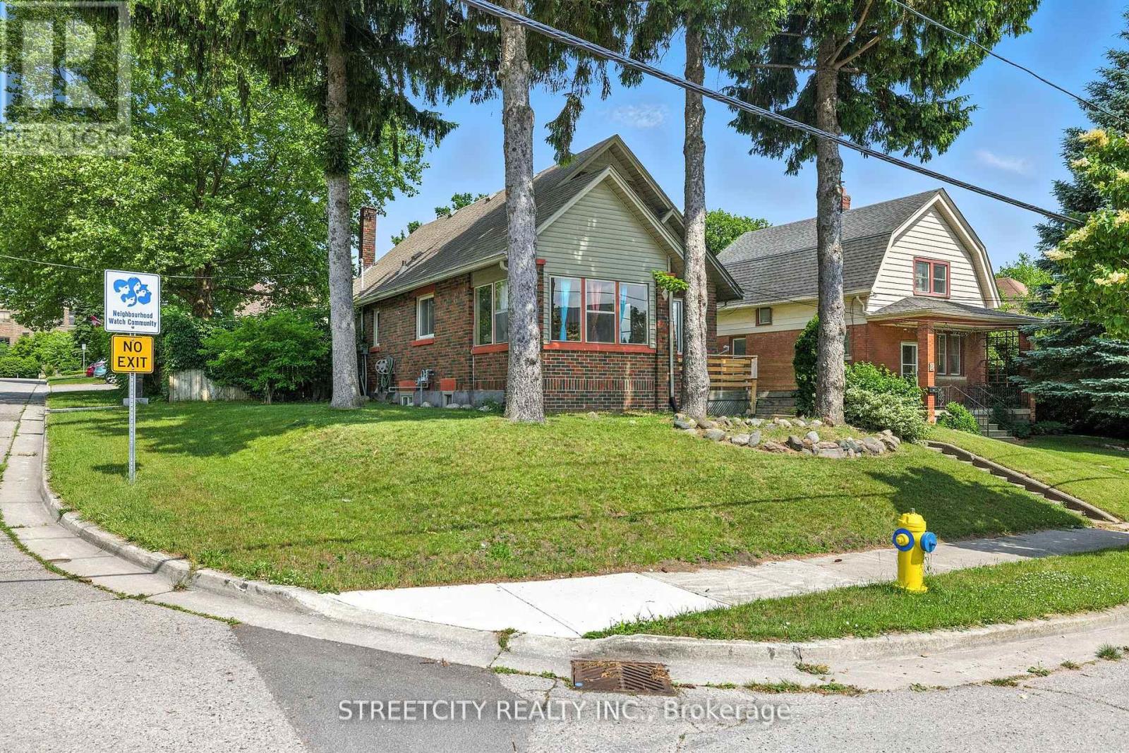 418 ASHLAND AVENUE, London East (East G)